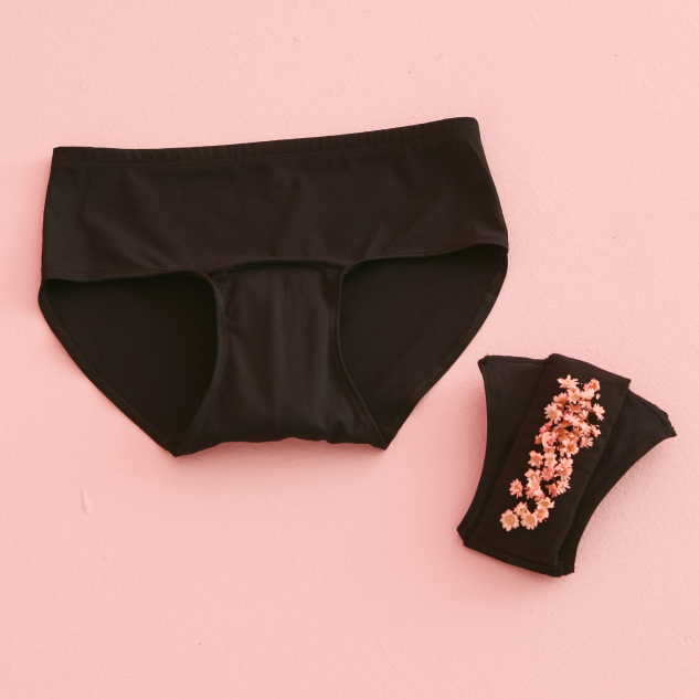 Culotte menstruelle noire