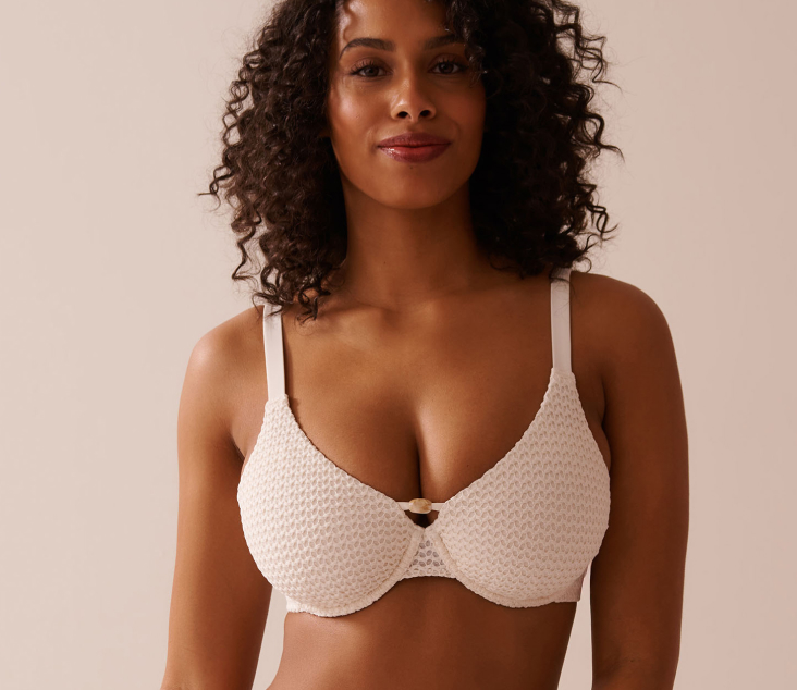 Comfort Meets Confidence:  The Tankini Advantage 