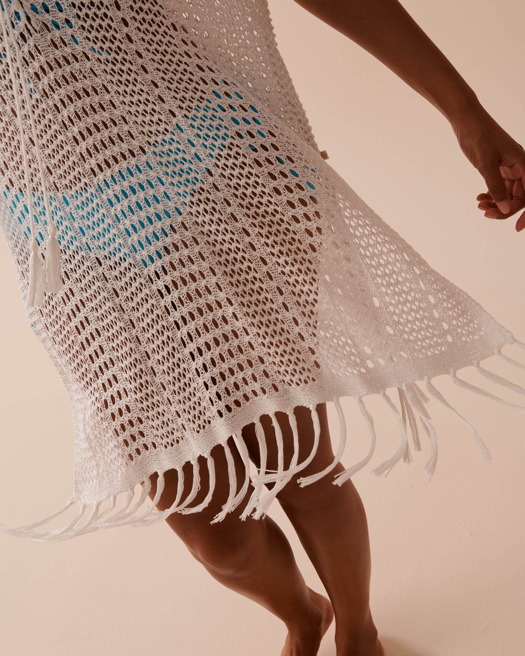 LA VIE EN ROSE AQUA Caftan lacé en crochet Blanc 80400060 - View3