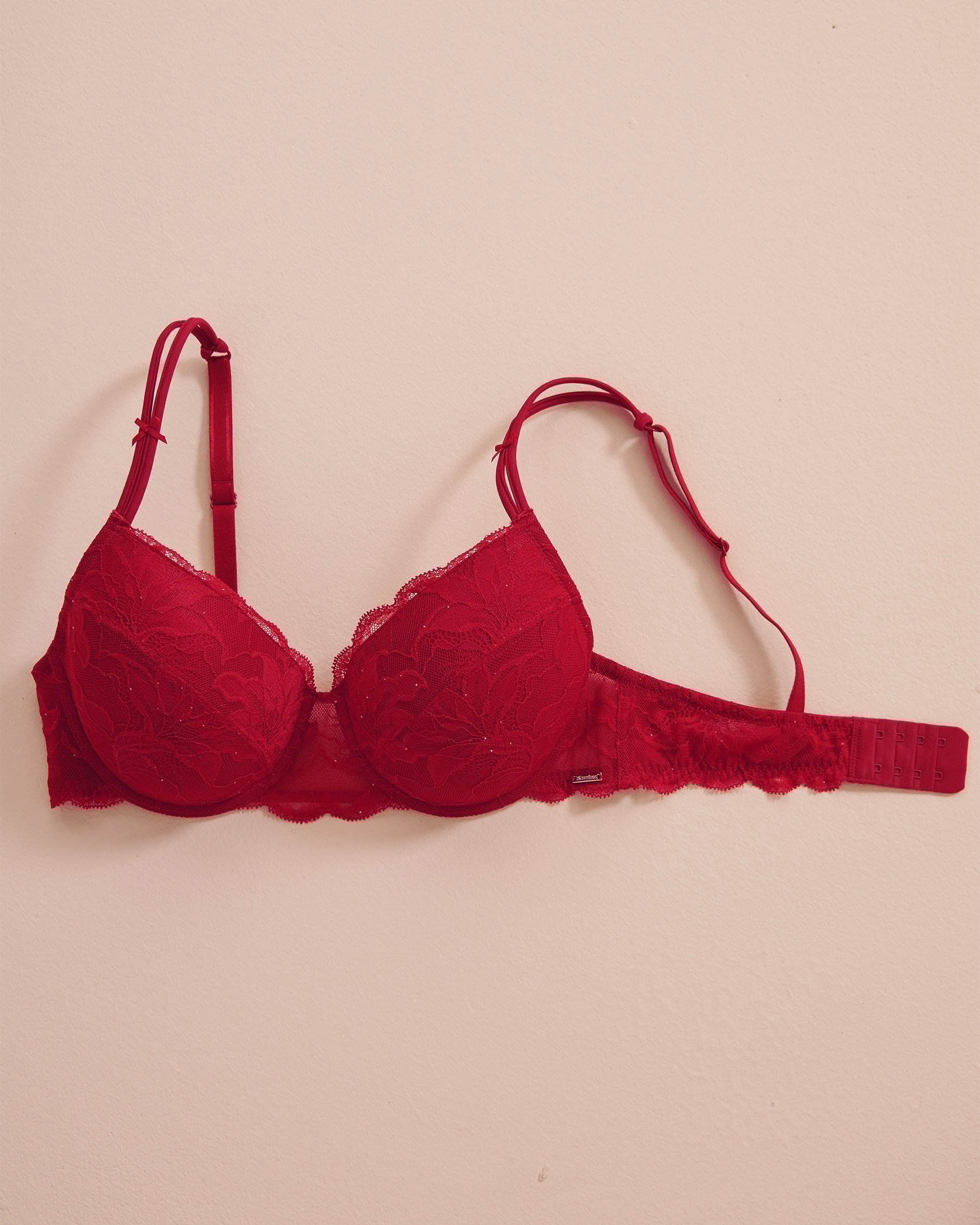 LA VIE EN ROSE Lightly Lined Mastectomy Bra Candy Cane Red 10200448 - View3