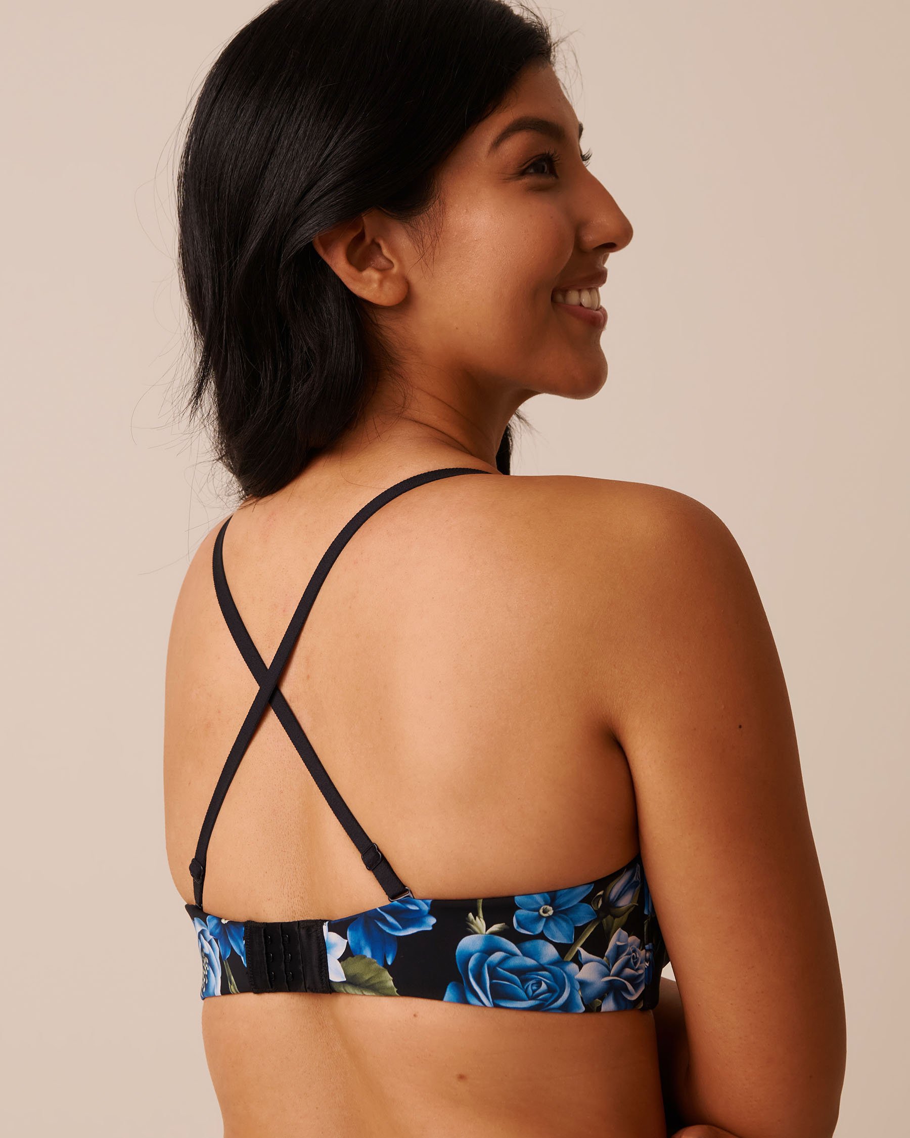 LA VIE EN ROSE Lightly Lined Memory Foam Strapless Bra Blue Rose Garden 10200523 - View8