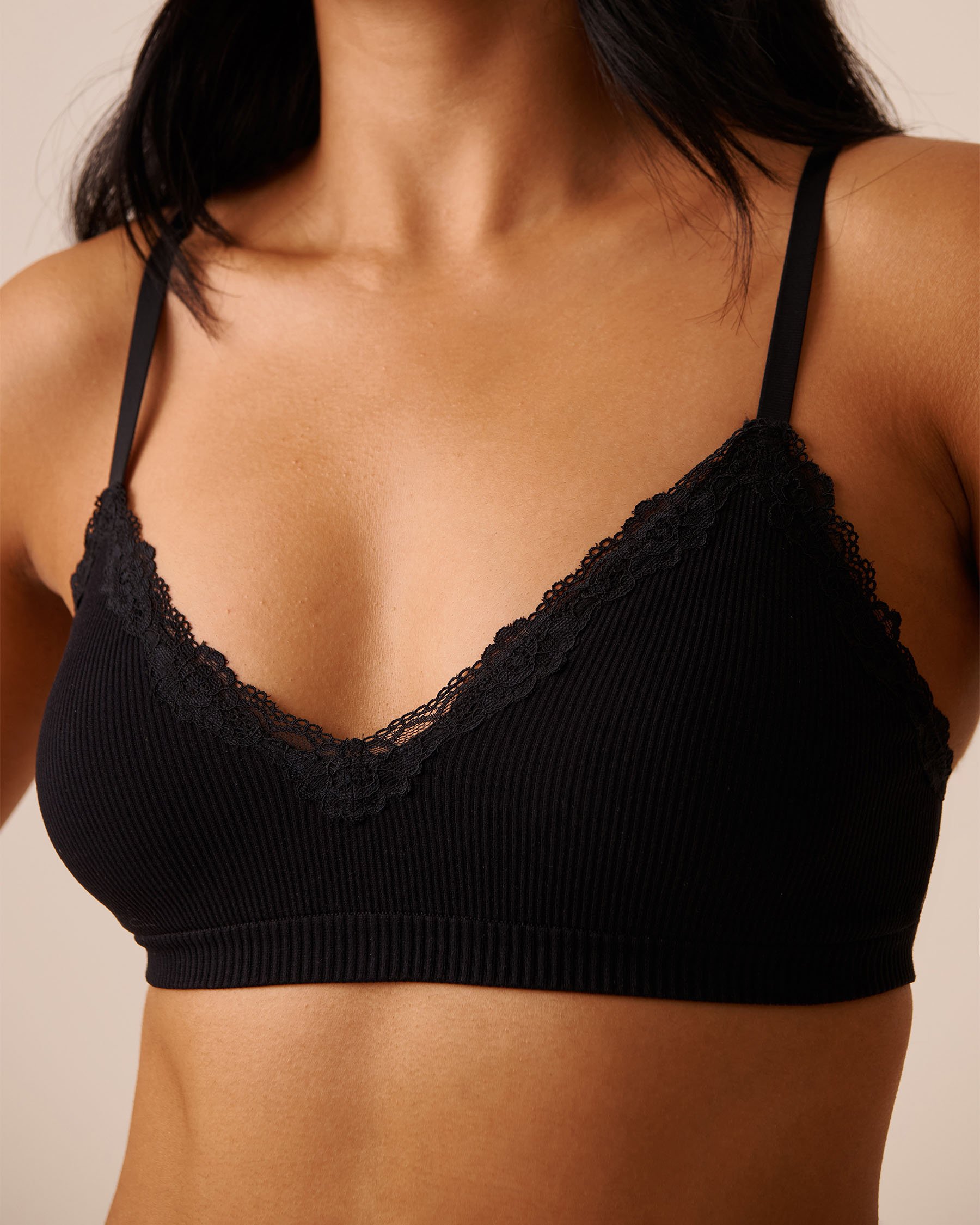 LA VIE EN ROSE Bralette côtelée sans coutures doublure légère Noir 10200528 - Voir3