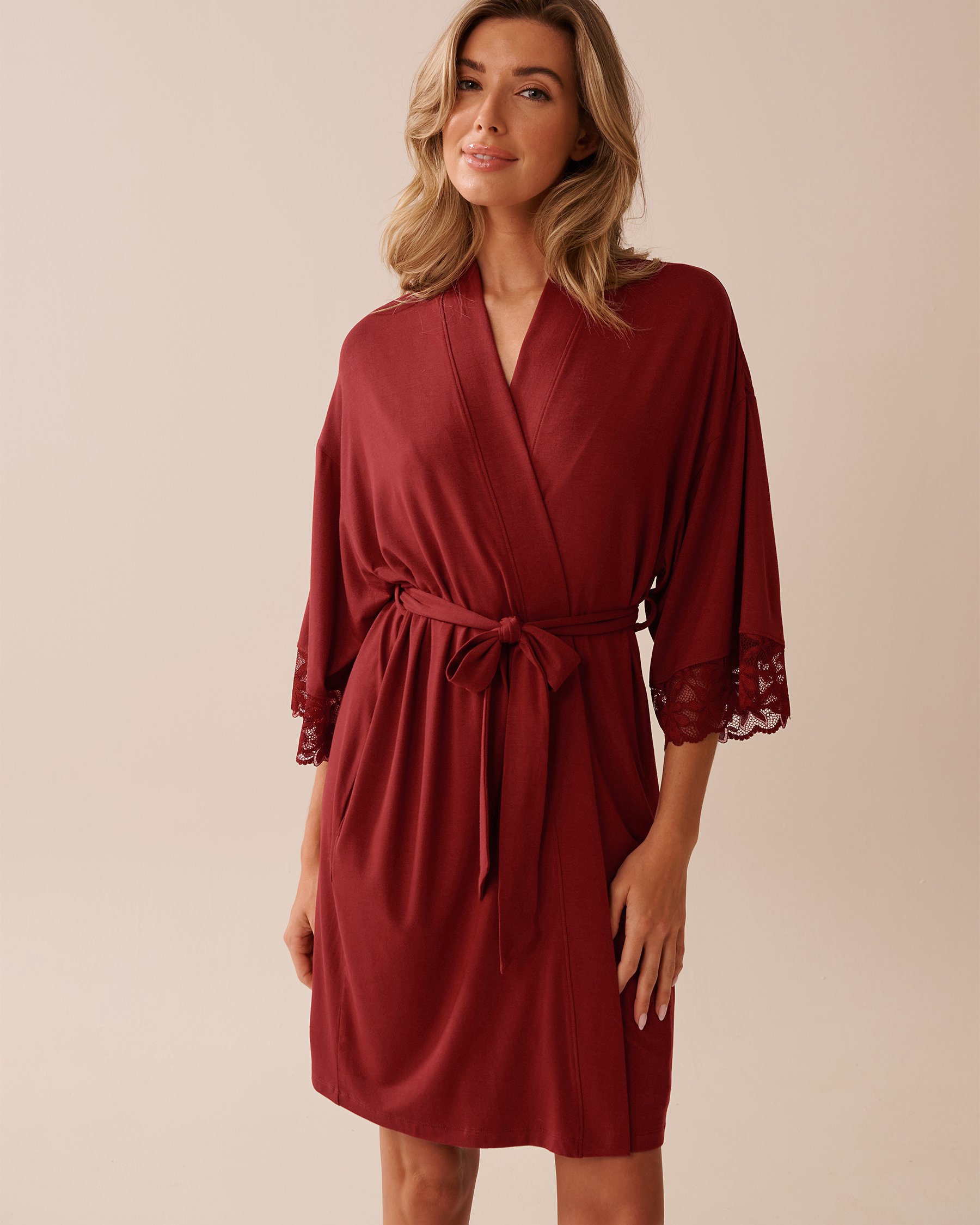 LA VIE EN ROSE Lace Detail Modal Kimono Berry Red 60600100 - View2