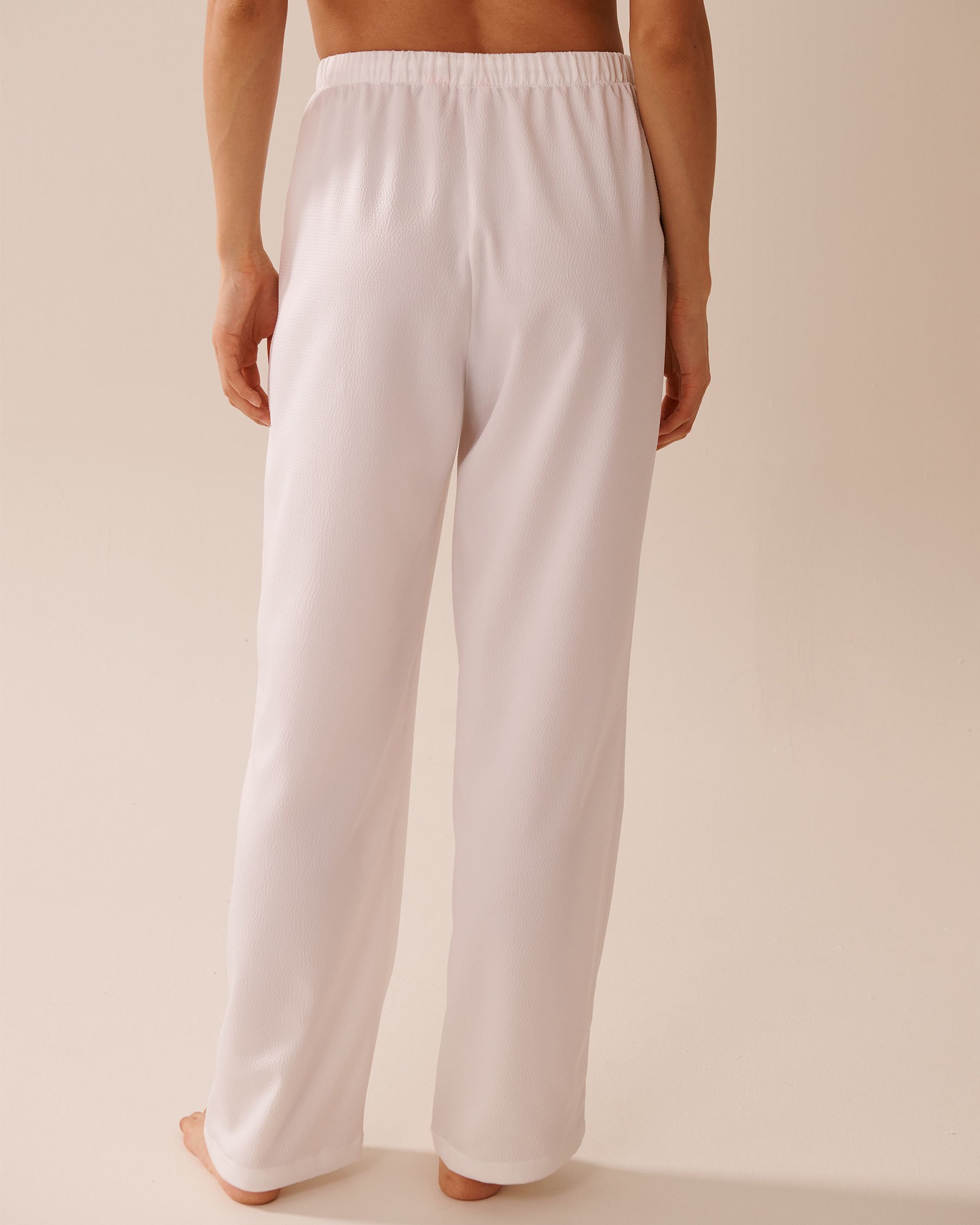 LA VIE EN ROSE Long Sleeve Textured Satin PJ Set White 60400061 - View5