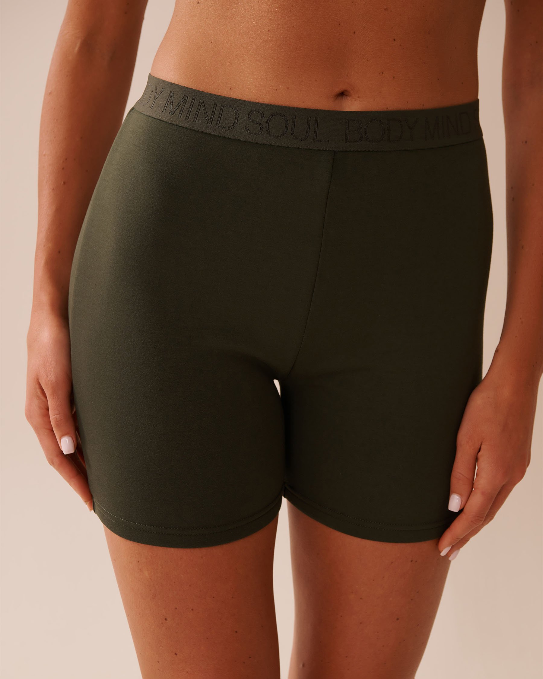 LA VIE EN ROSE Biker Style Shorts Khaki 50200096 - View1