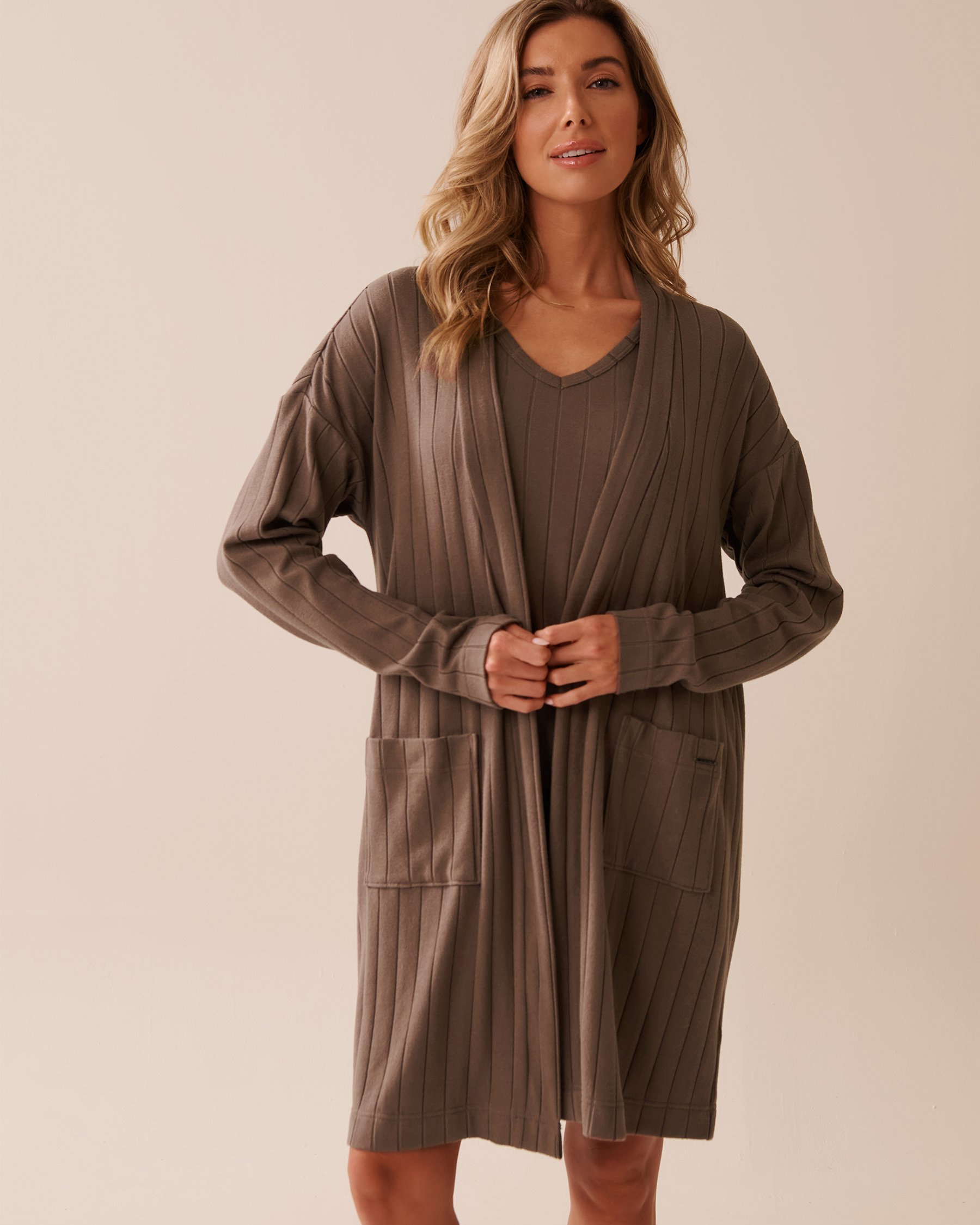 LA VIE EN ROSE Ribbed Long Cardigan Taupe 50500015 - View1