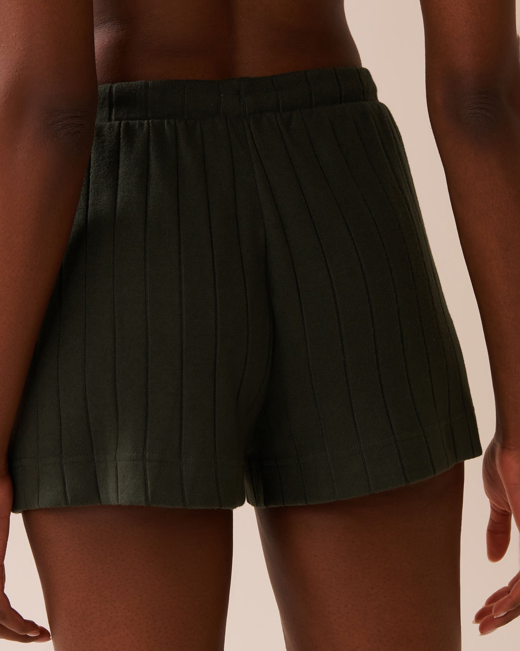 LA VIE EN ROSE Ribbed Shorts Khaki 50200098 - View2