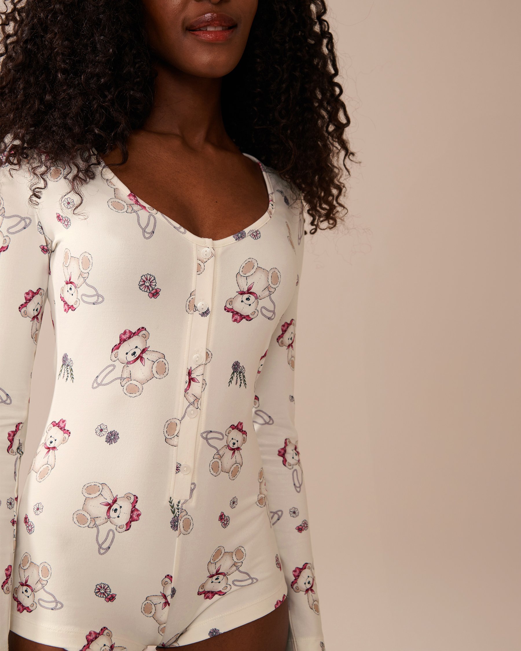 LA VIE EN ROSE Combishort manches longues ultra doux imprimé ourson cowboy Blanc/Oursons cowboys 40300058 - Voir7