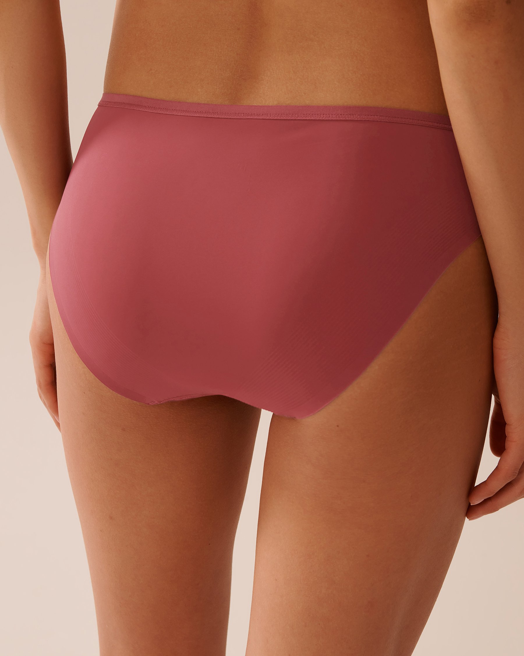 LA VIE EN ROSE Microfiber Sleek Back Bikini Panty Raspberry Red 20300426 - View2