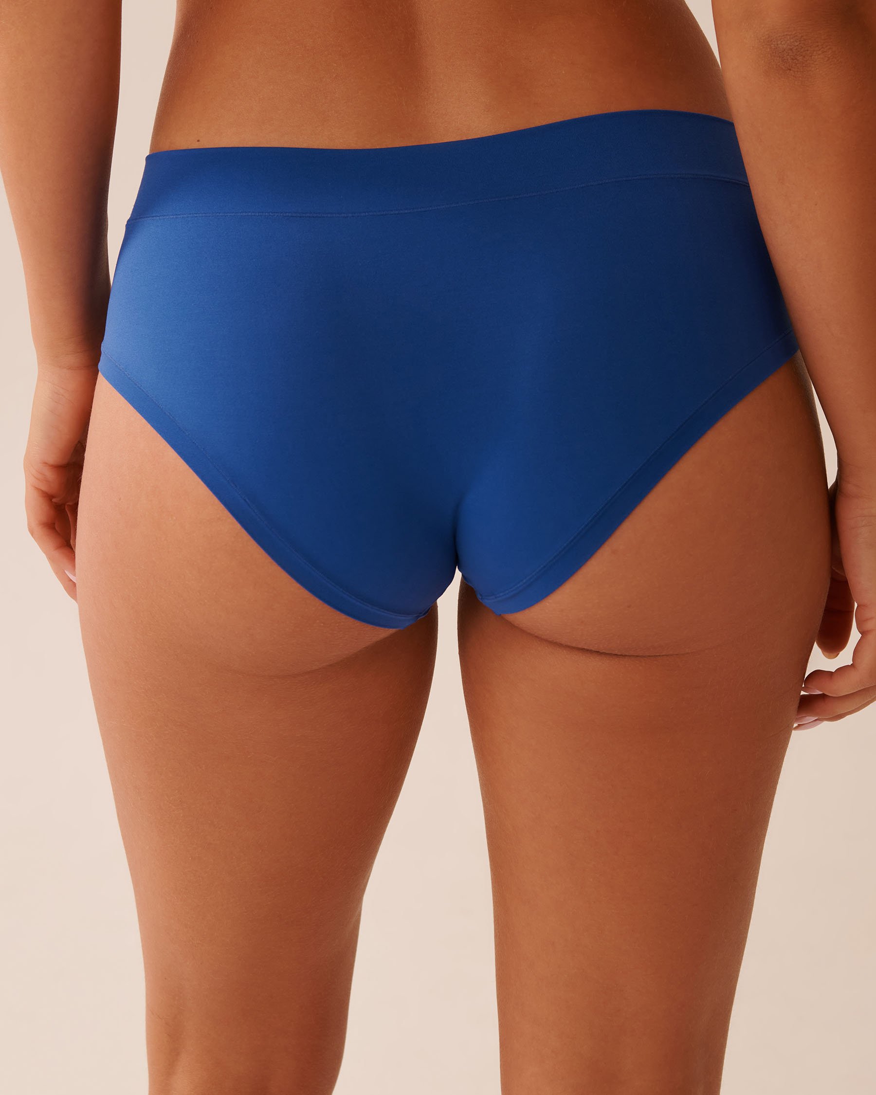 LA VIE EN ROSE Perfect Fit Hiphugger Panty Sapphire Blue 20200673 - View2