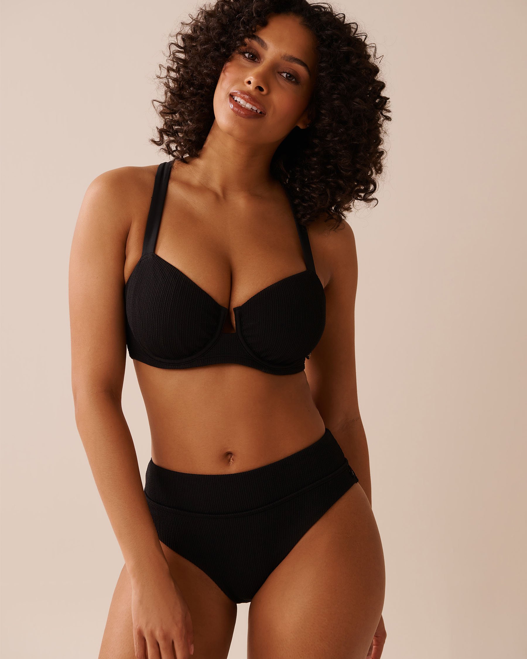 LA VIE EN ROSE AQUA Haut de bikini balconnet bonnet D texturé SOLID Noir 70200186 - Voir5