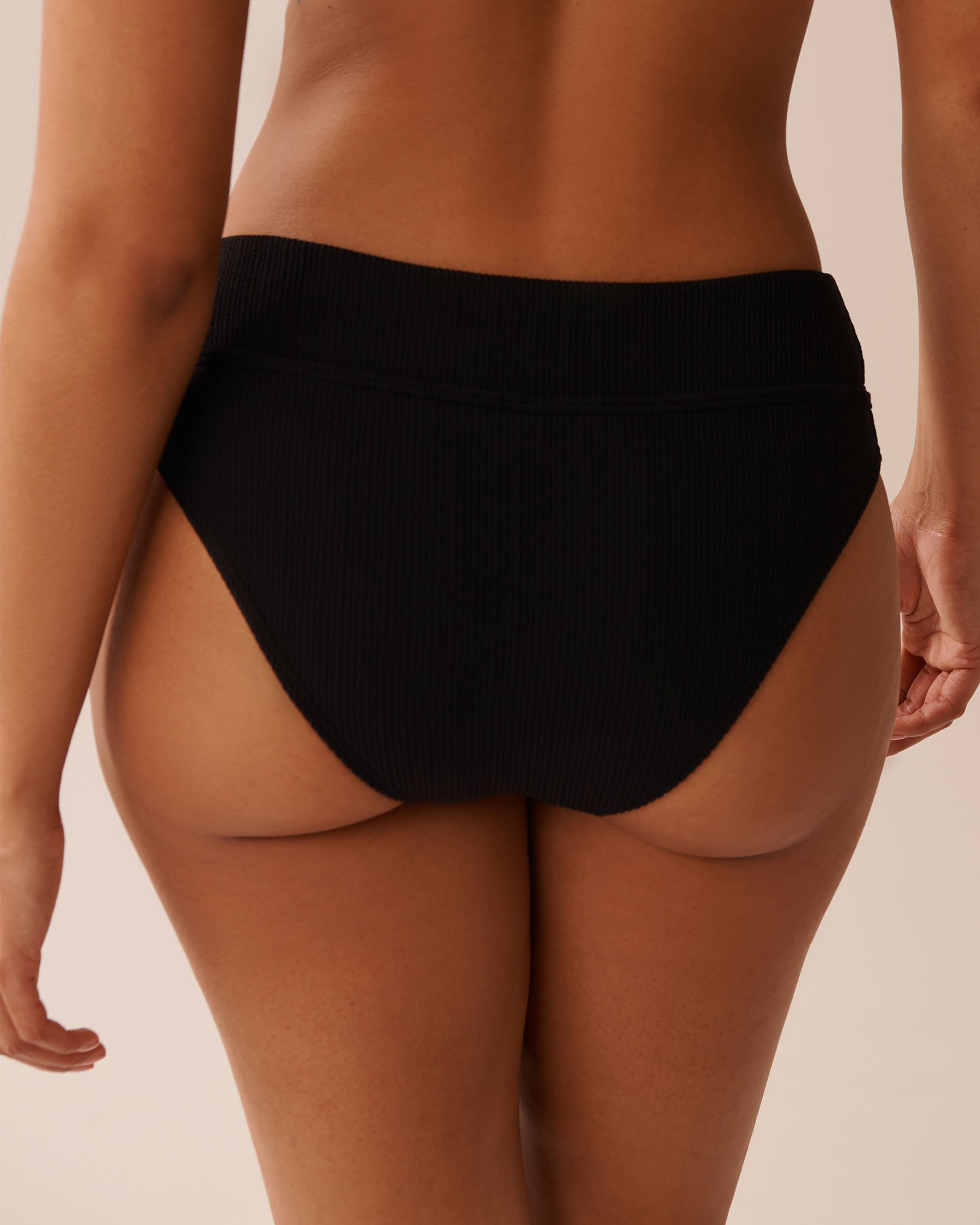 LA VIE EN ROSE AQUA Bas de bikini brésilien taille mi-haute texturé SOLID Noir 70300765 - Voir5