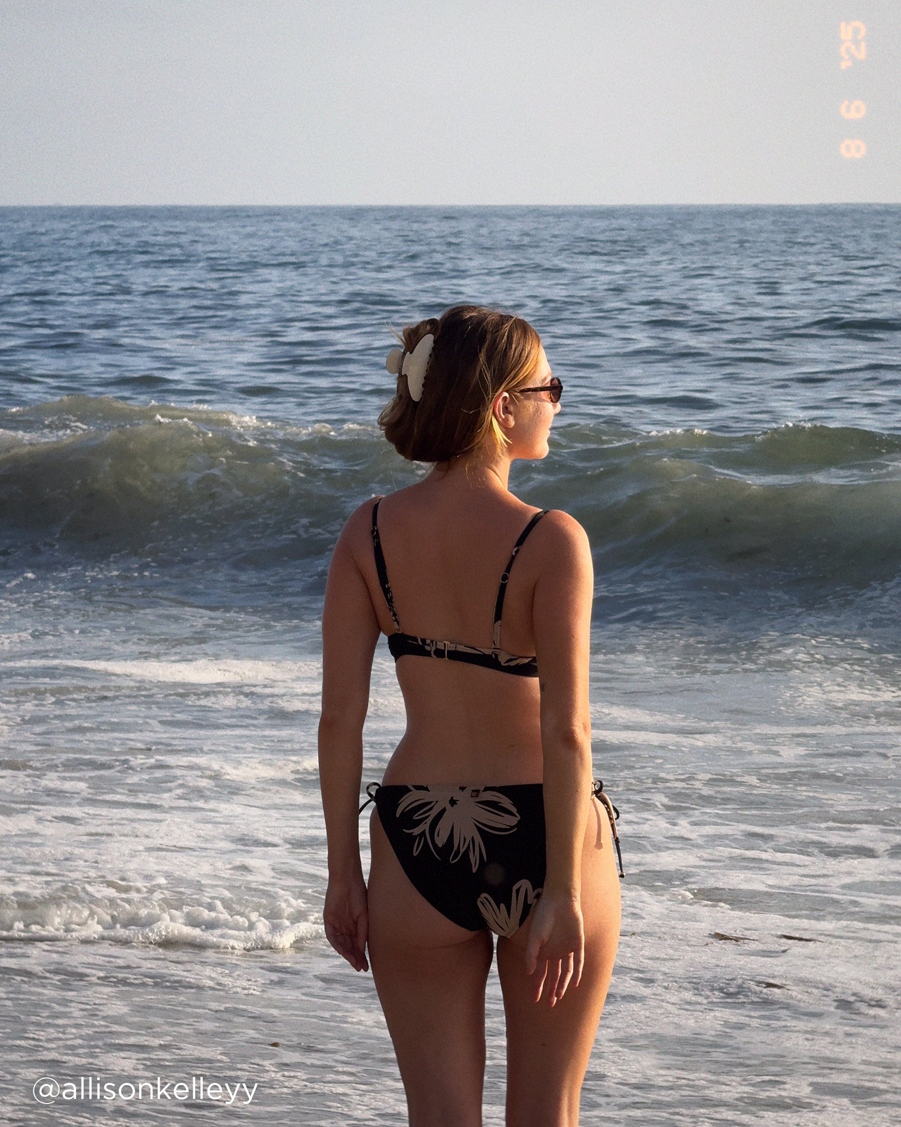 LA VIE EN ROSE AQUA BLACK HIBISCUS Side Tie Brazilian Bikini Bottom Black Hibiscus 70300770 - View5