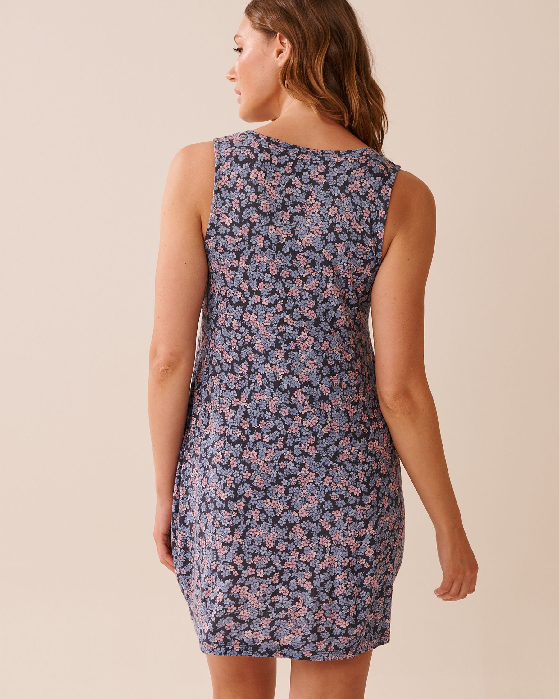 LA VIE EN ROSE Nuisette en jersey doux imprimé à fleurs Fleurs mauves 60500208 - View2