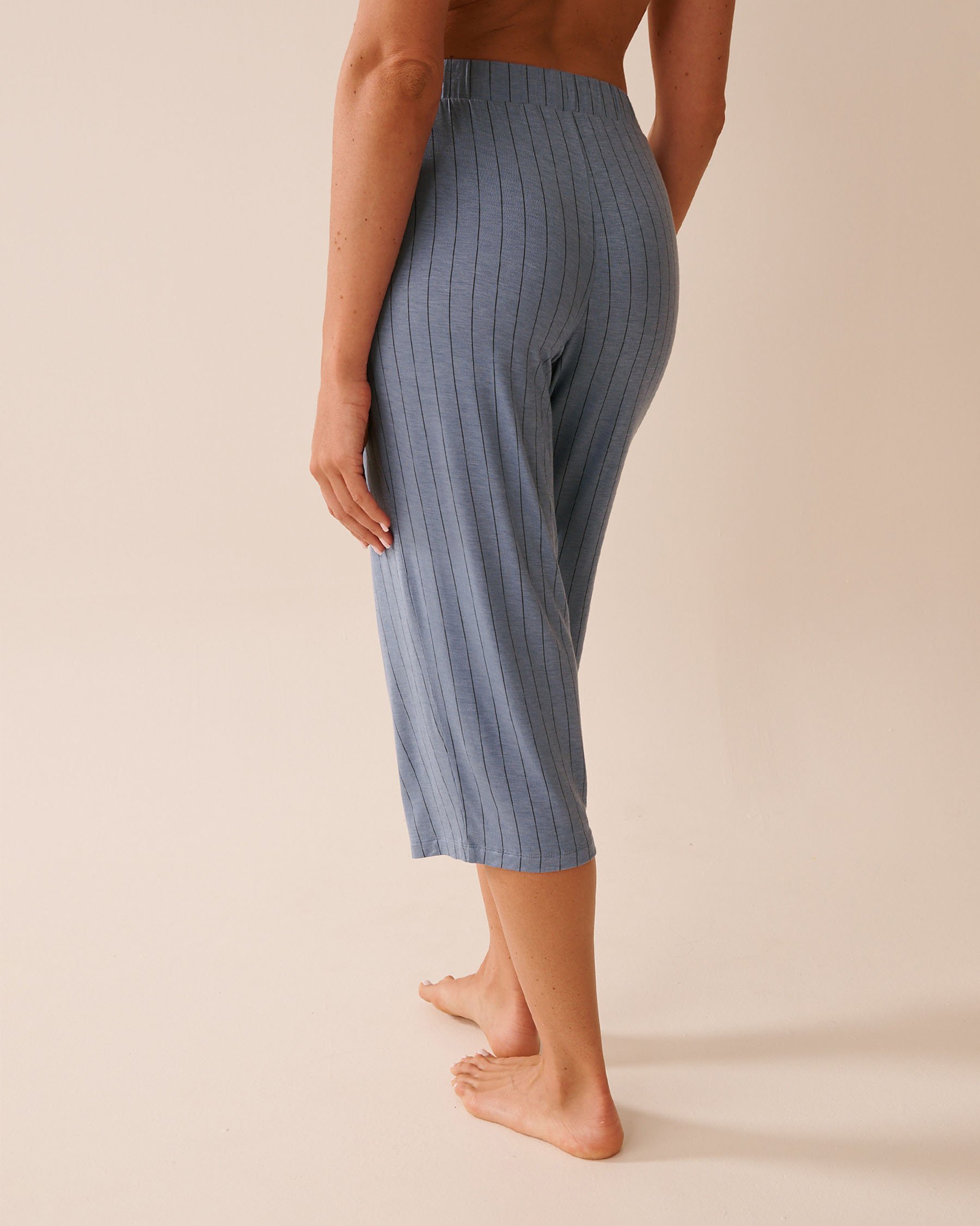 LA VIE EN ROSE Striped Soft Jersey Pajama Capris Cloudy Blue Stripes 60200151 - View2