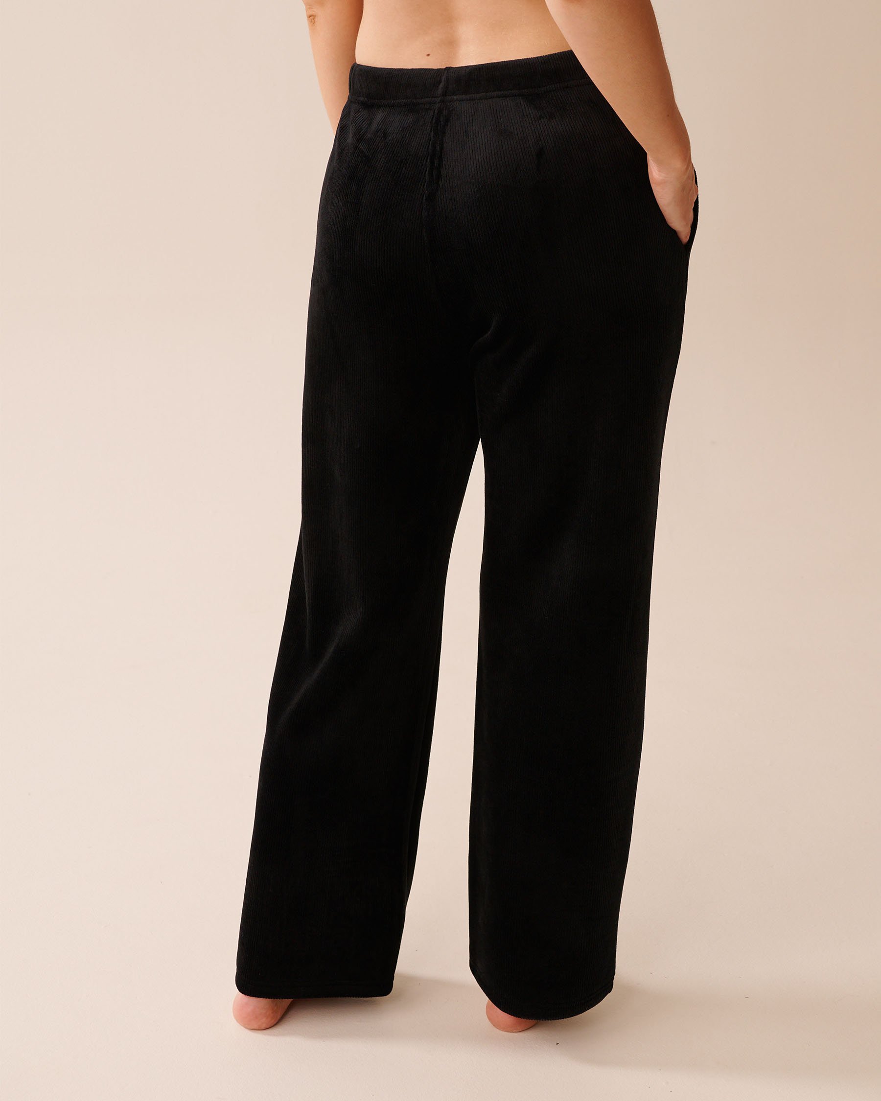 LA VIE EN ROSE Heavy Ribbed Pants Black 50200104 - View2