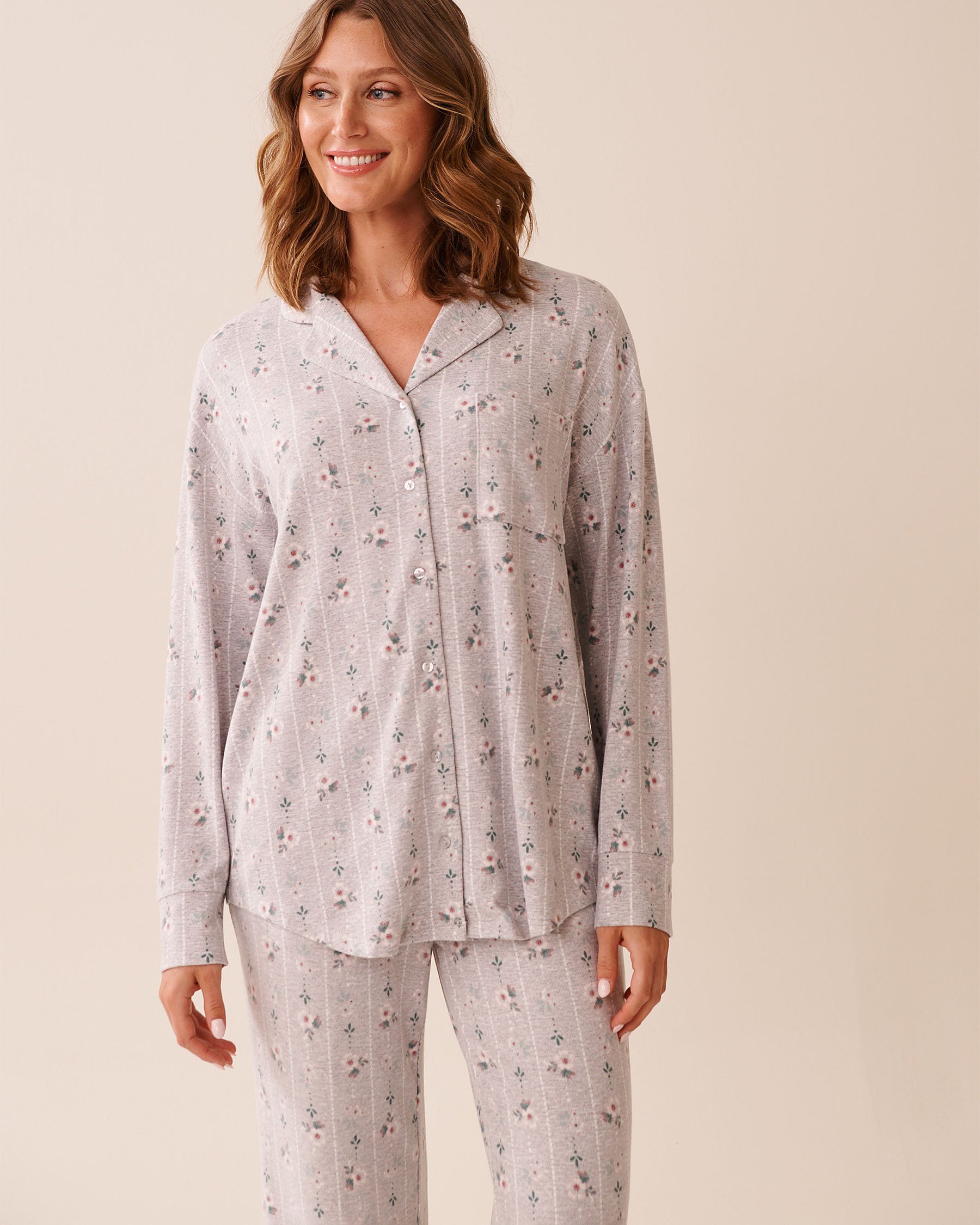 LA VIE EN ROSE Floral Print Recycled Fibers Button-down Shirt Grey Floral 40100776 - View1