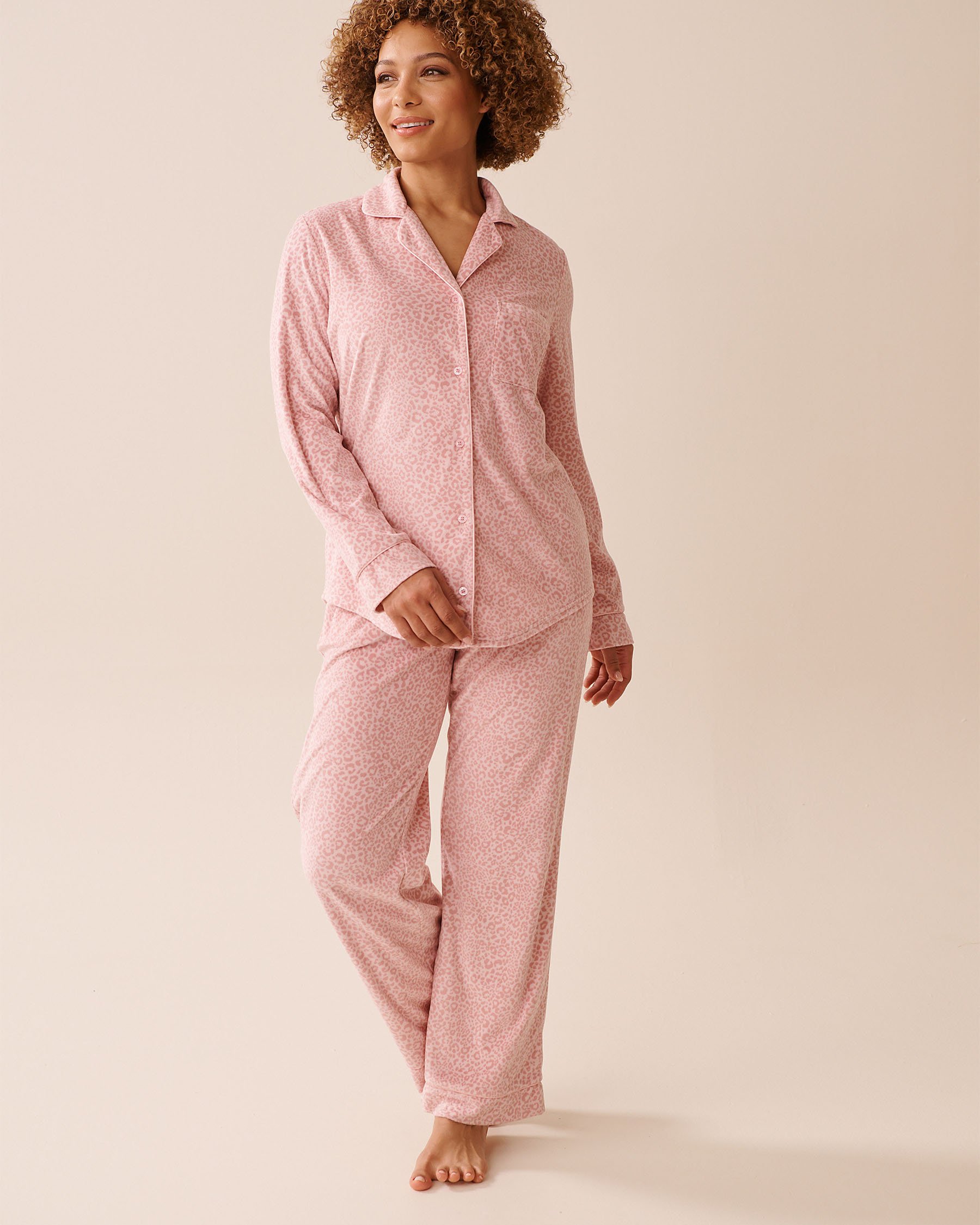 LA VIE EN ROSE Leopard Print Soft Velour PJ Set Pink Leopard 40400086 - View1