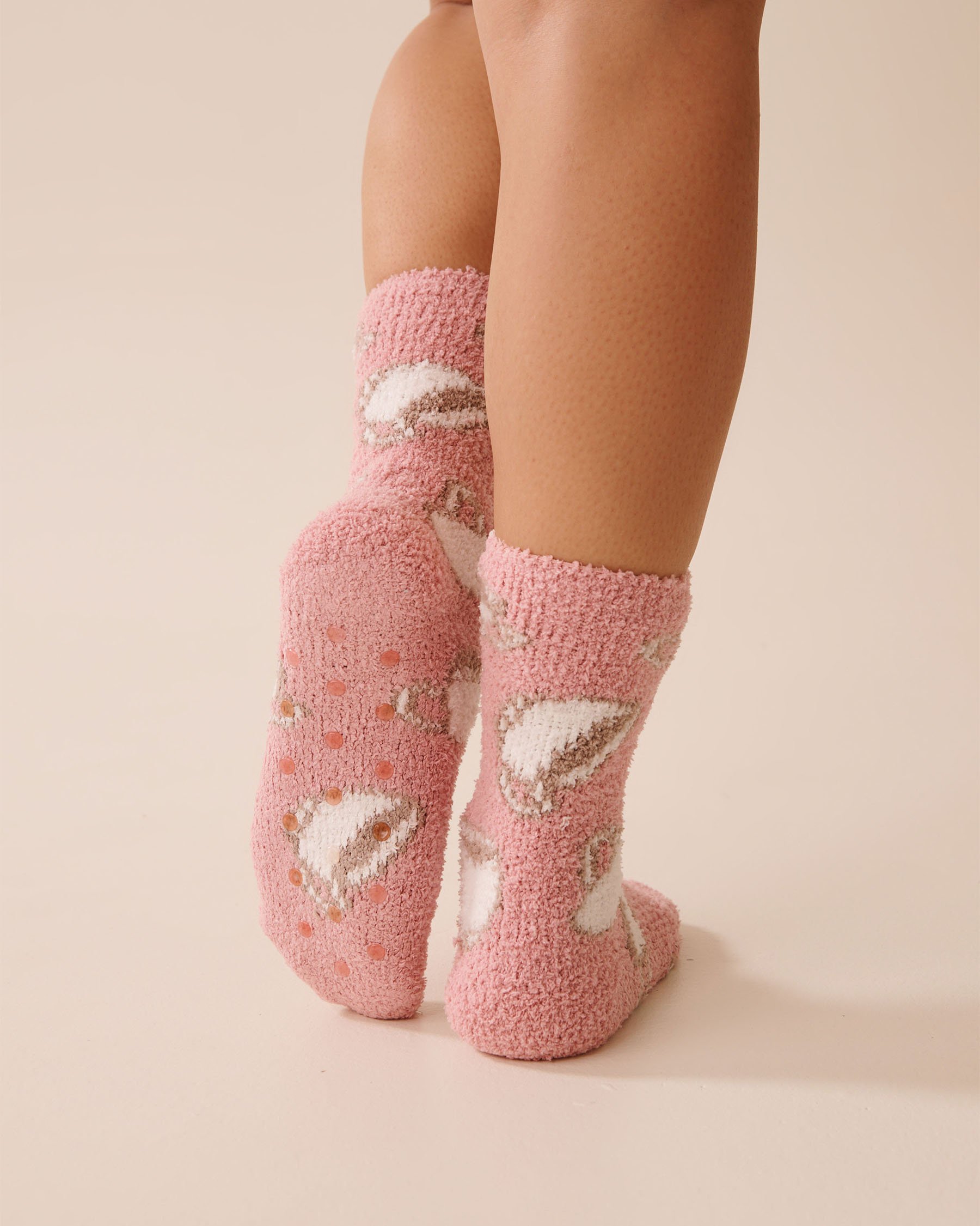LA VIE EN ROSE Plush Coffee Cup Socks Pink/Coffee Cups 40700417 - View2