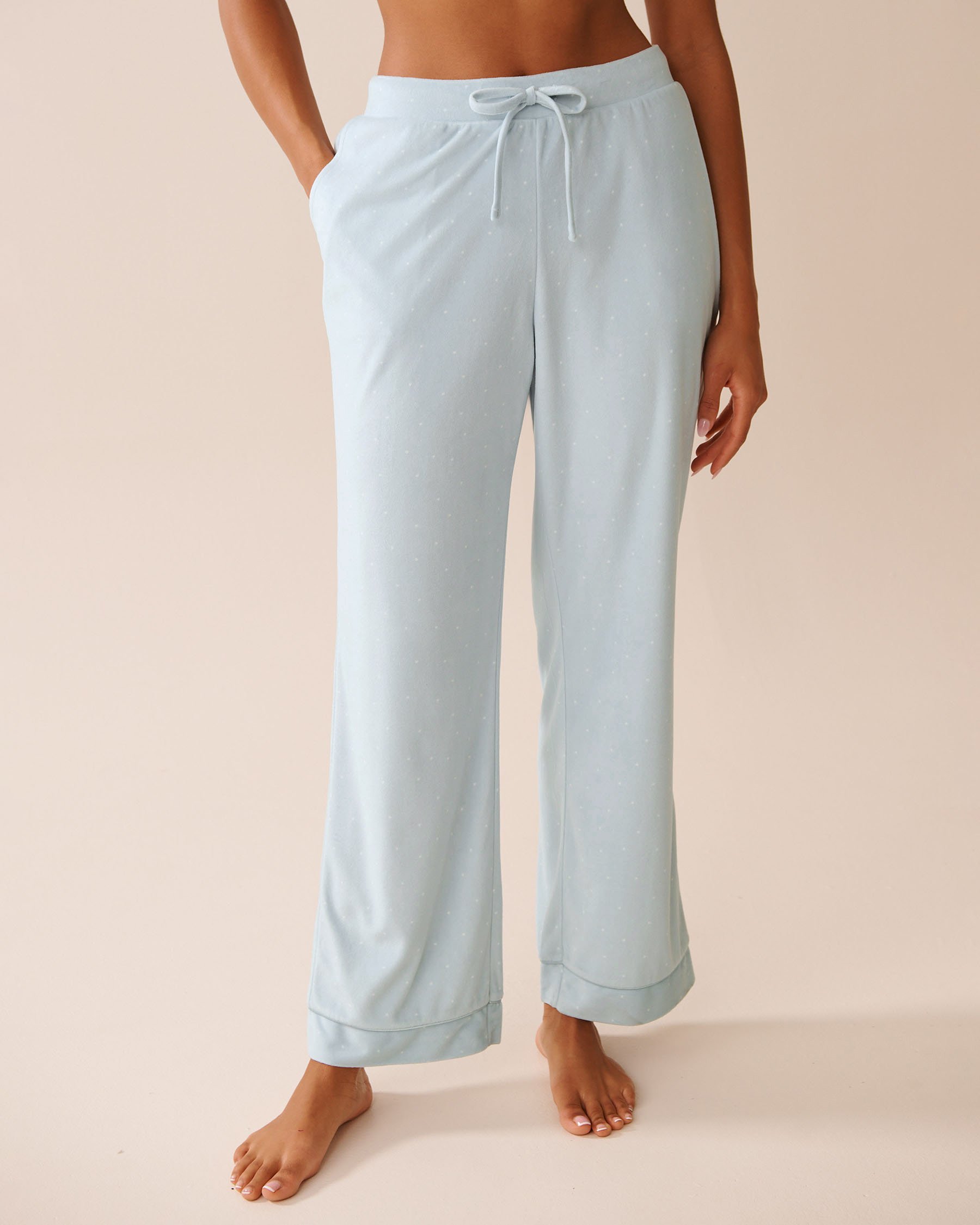 LA VIE EN ROSE Polka Dot Soft Velour PJ Set Baby Blue Polka Dots 40400086 - View4