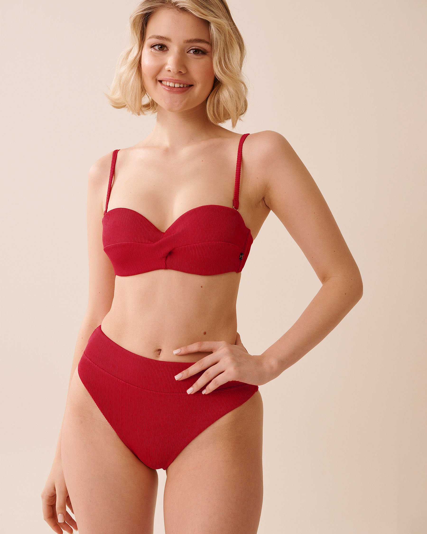 LA VIE EN ROSE AQUA JALAPEÑO RED Ribbed Twist Bandeau Bikini Top Jalapeño Red 70100843 - View2