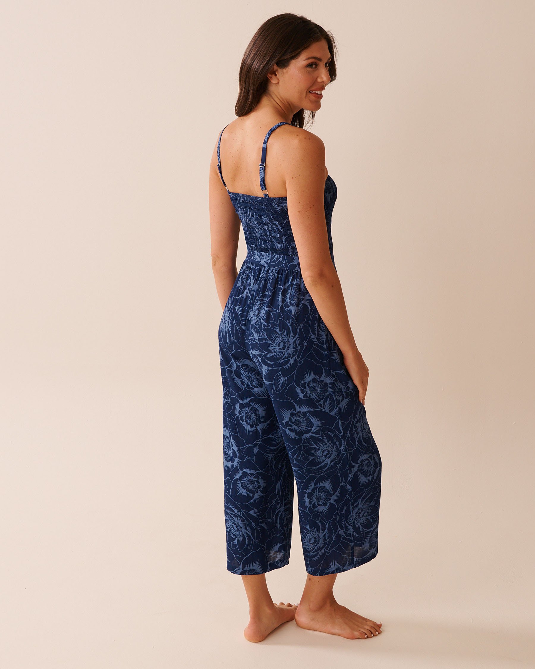 LA VIE EN ROSE AQUA Floral Wide-leg Jumpsuit Moonlight Bloom 80300124 - View4