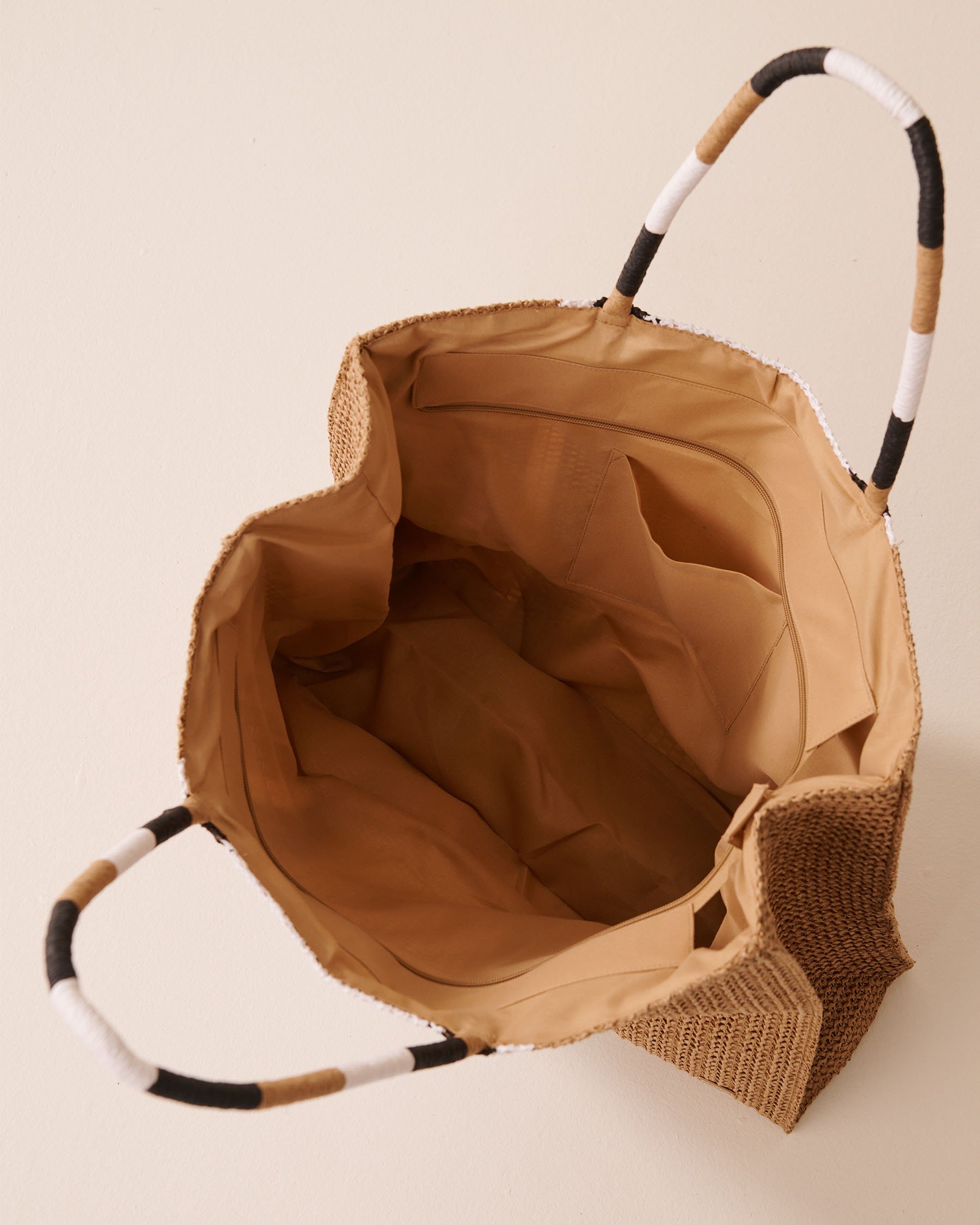 LA VIE EN ROSE AQUA Color Block Straw Bag Honey Brown 80500115 - View2