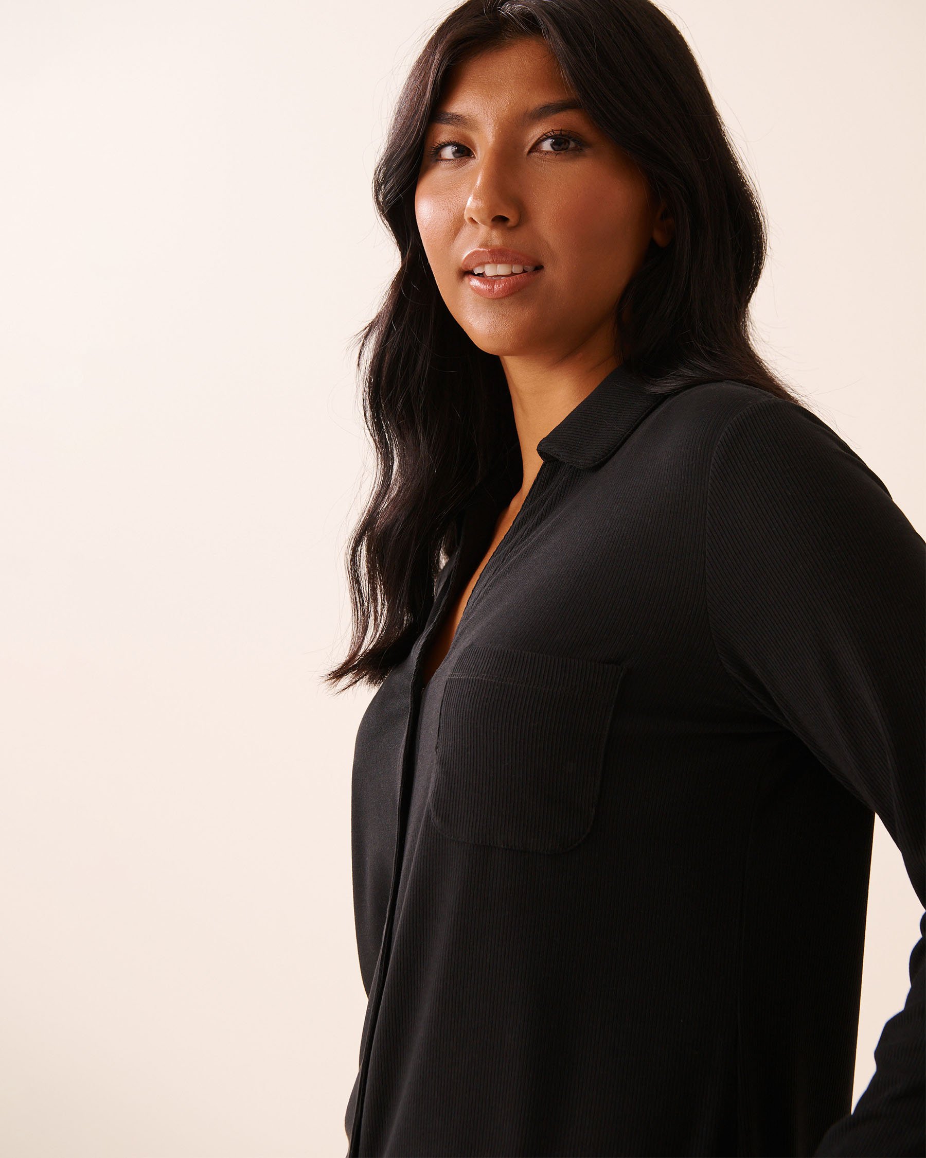 LA VIE EN ROSE Ribbed Modal Button-down Shirt Black 60100173 - View3