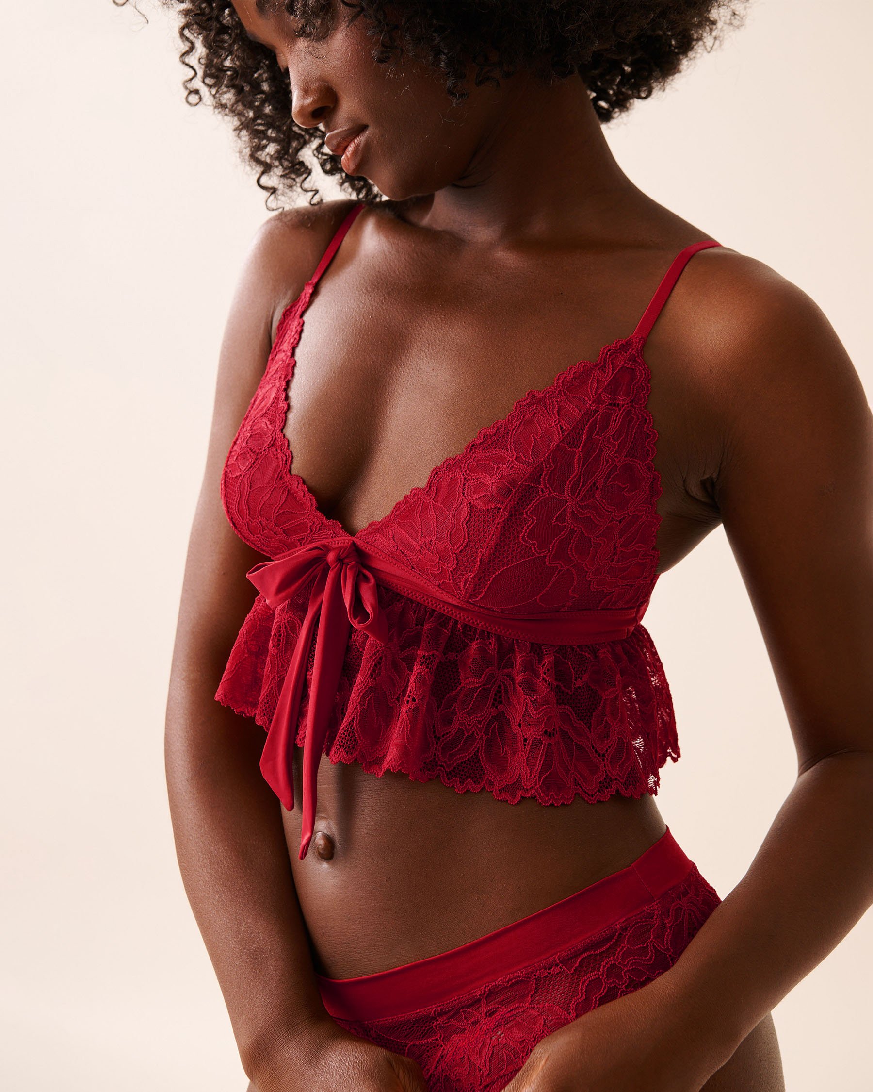 LA VIE EN ROSE Floral Lace 2-piece Set Merry Red 60400062 - View3