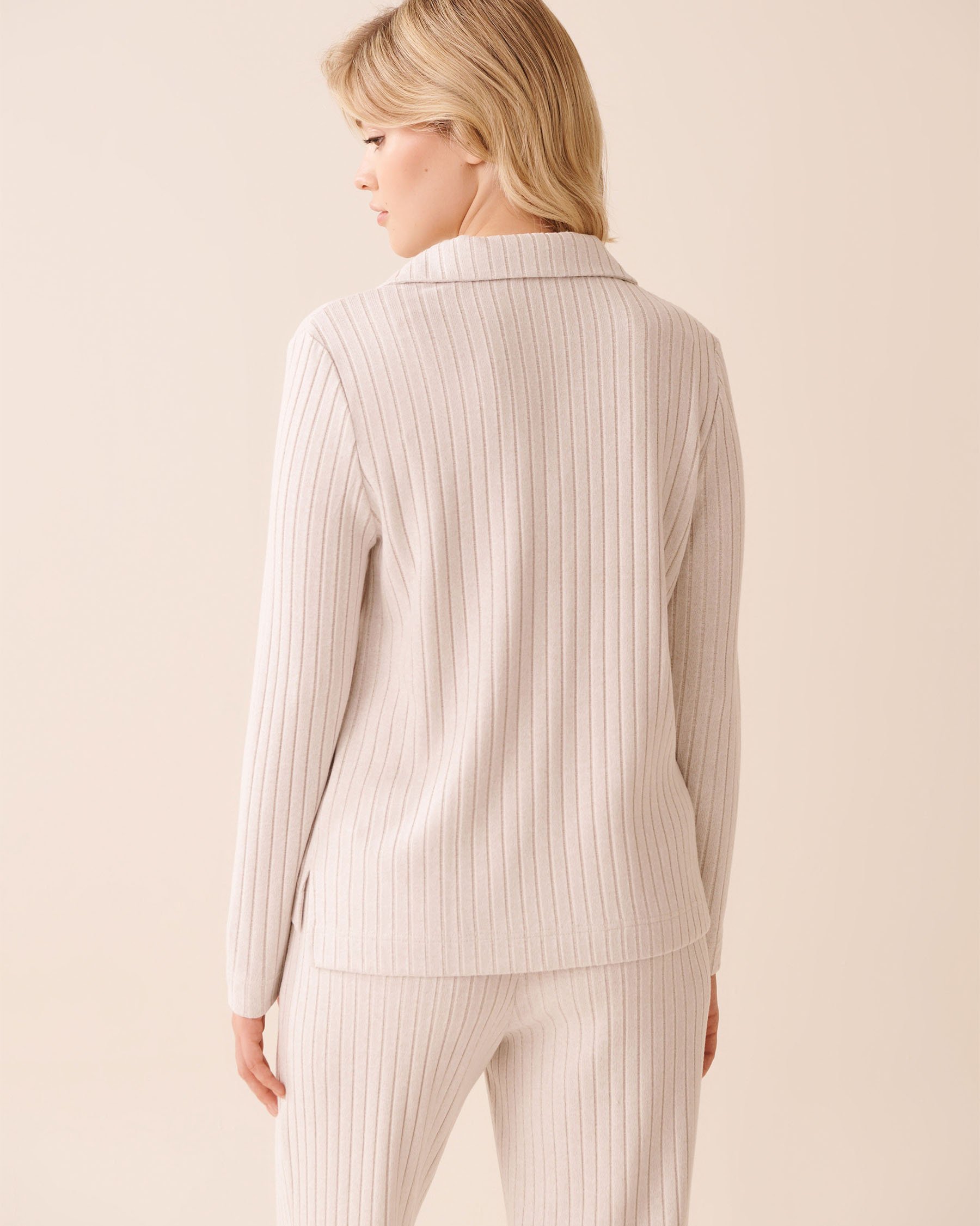 LA VIE EN ROSE Ribbed Long Sleeve Shirt Beige 50100116 - View2