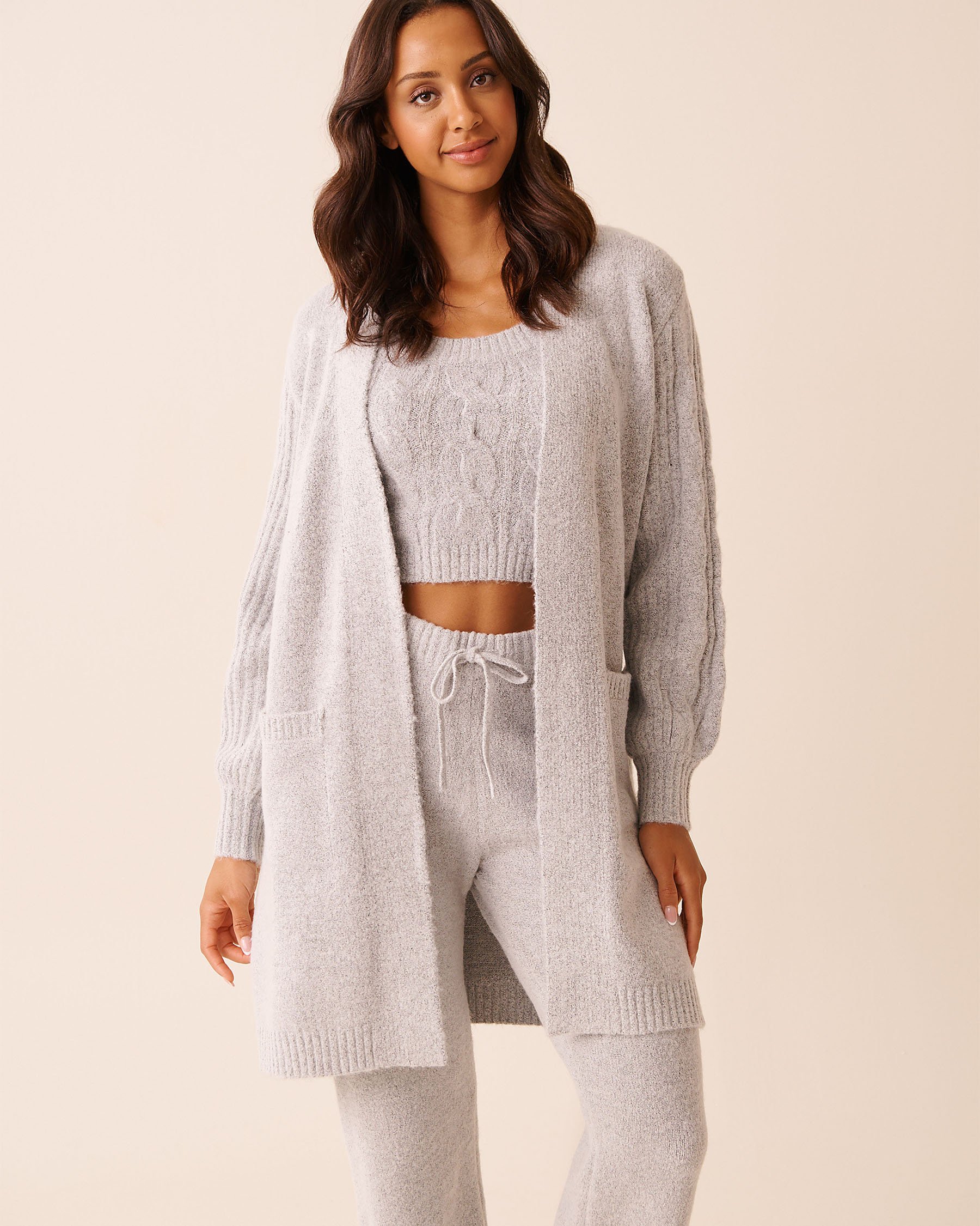 LA VIE EN ROSE Cable Sleeve Knit Long Cardigan Grey 50500017 - View1