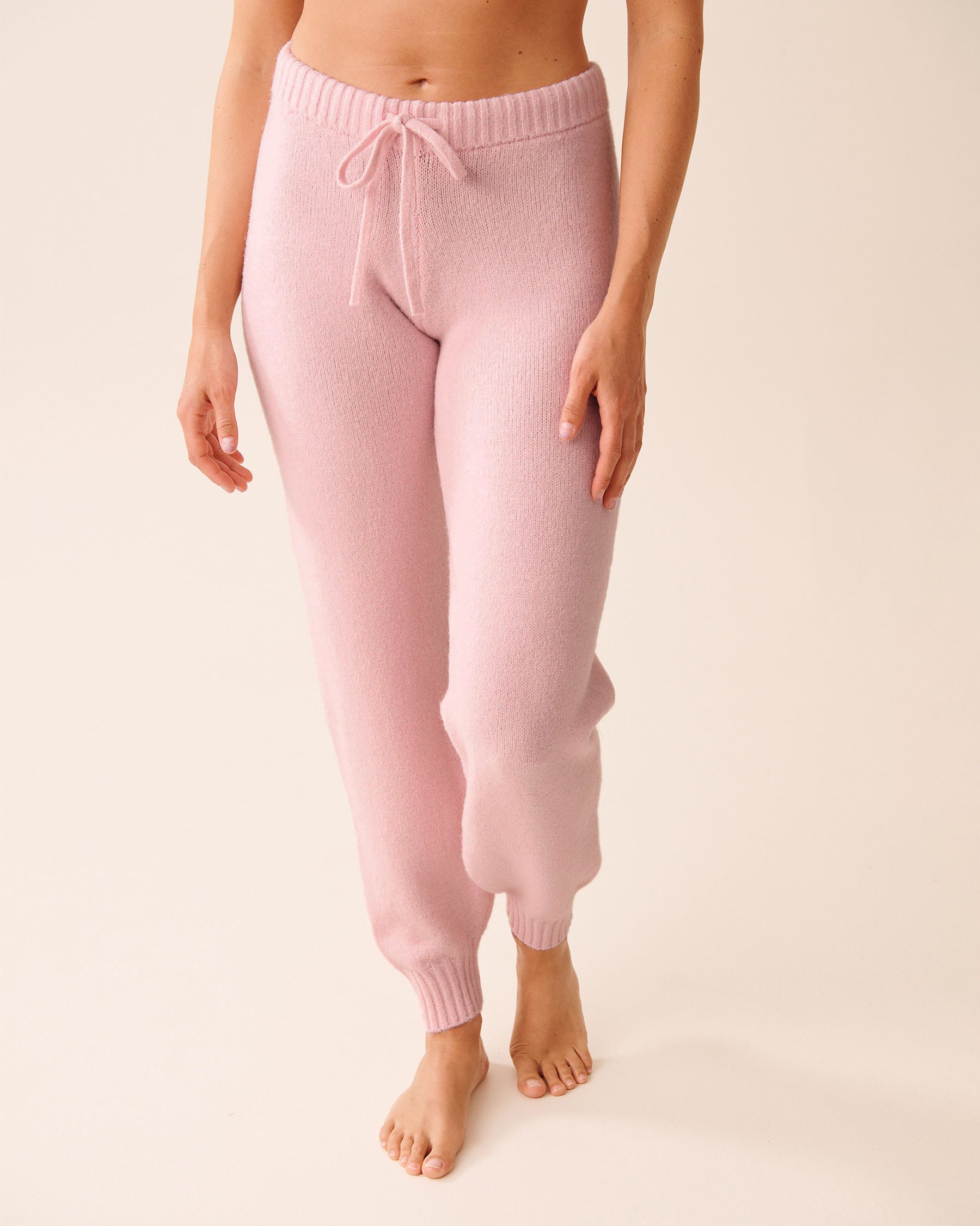 LA VIE EN ROSE Knit Jogger Pants Light Pink 50200107 - View1