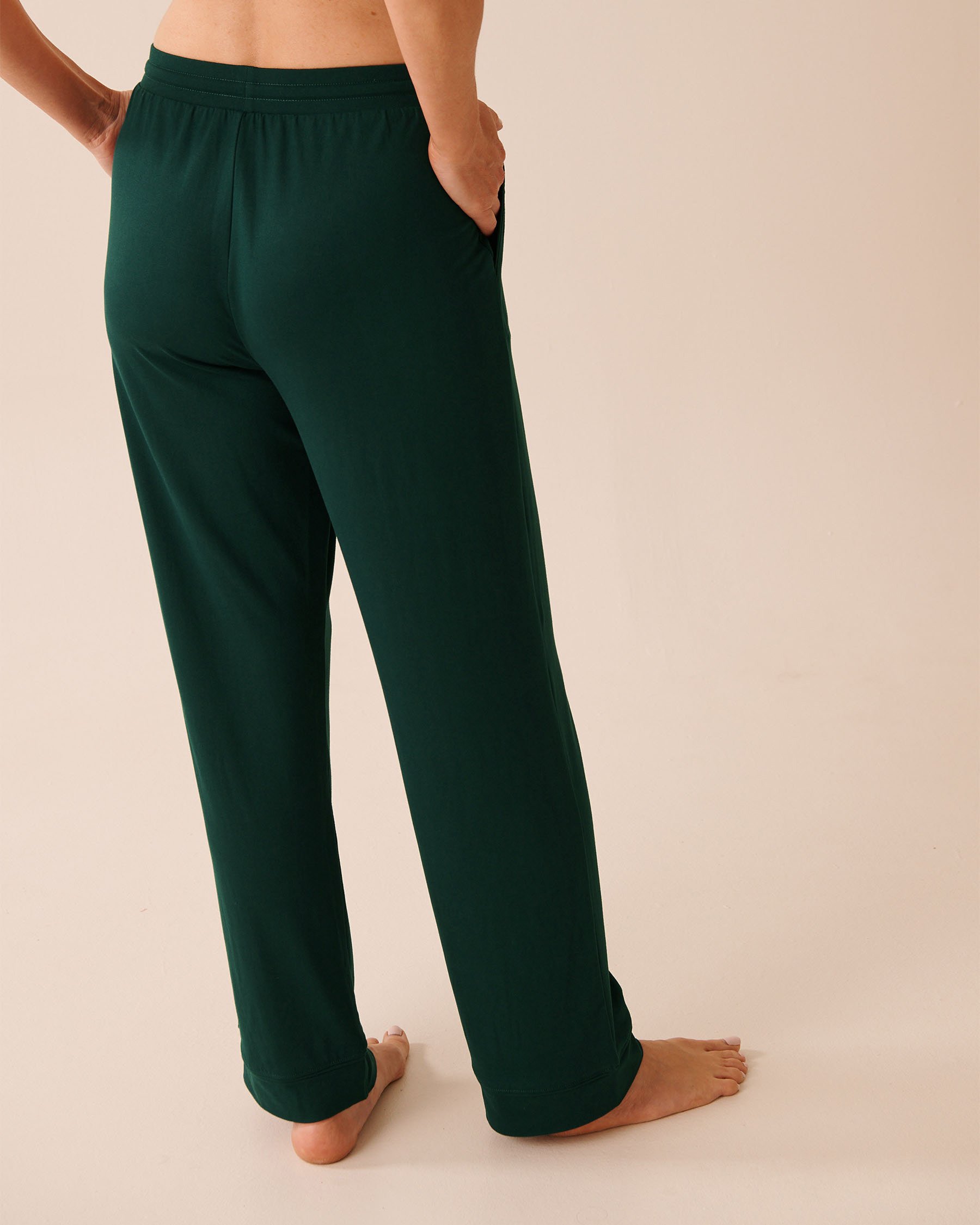 LA VIE EN ROSE Super Soft Pajama Pants Fir Green 40200794 - View2