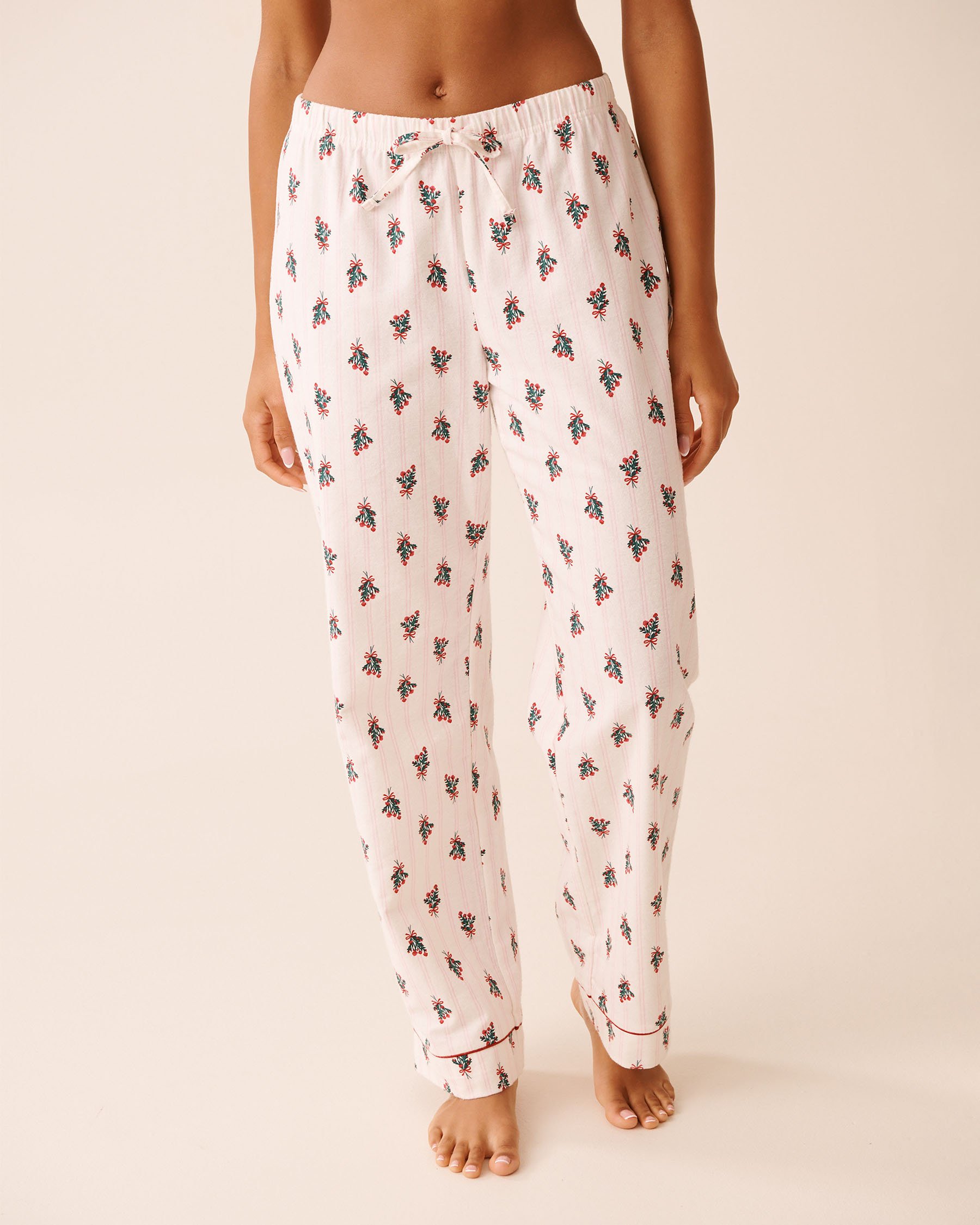 LA VIE EN ROSE Ensemble pyjama en flanelle imprimé bouquet de fleurs Blanc/Bouquets de fleurs 40400089 - Voir4