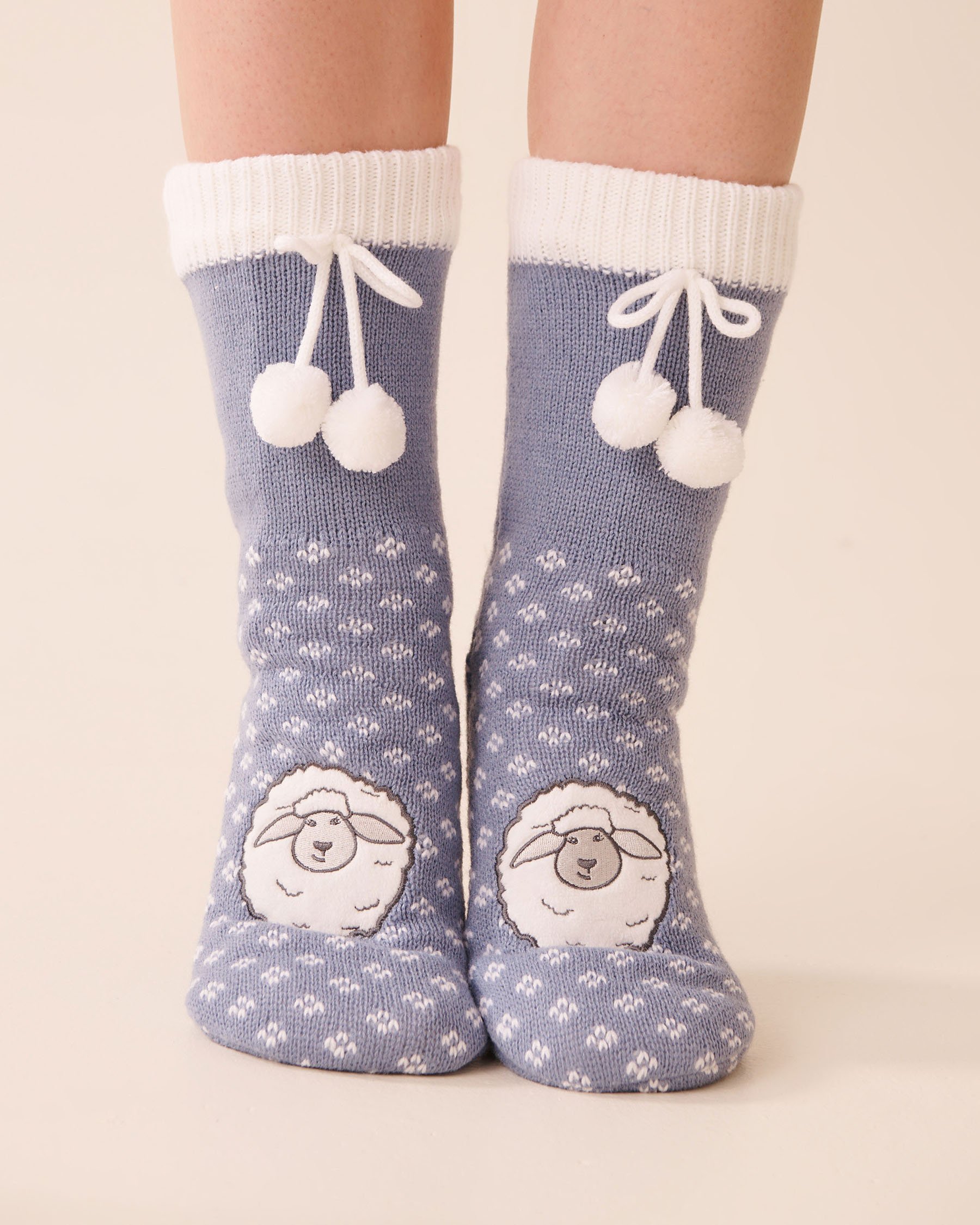 LA VIE EN ROSE Long Knit and Sherpa Sheep Socks Light Blue/Sheep 40700426 - View1