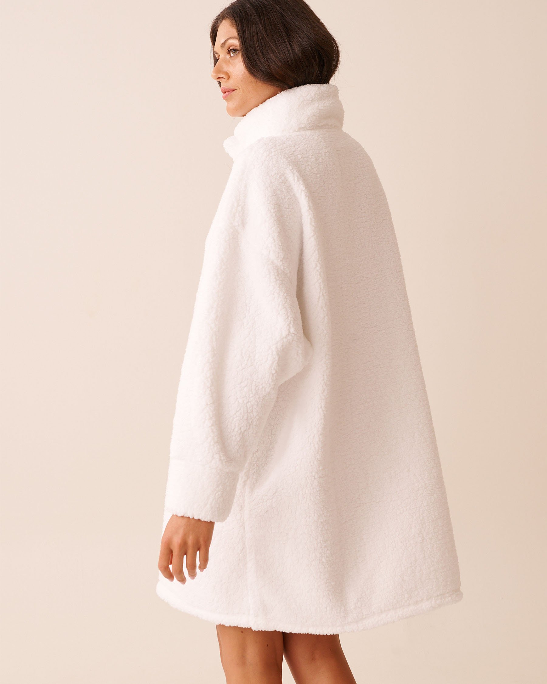 LA VIE EN ROSE Oversized Button-up Sweatshirt Snow White 40700438 - View2