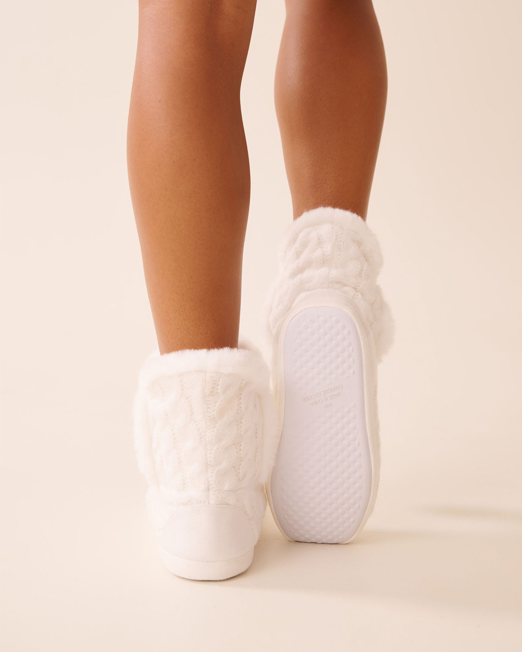 LA VIE EN ROSE Pompom Knitted Bootie Slippers Snow White 40700443 - View4