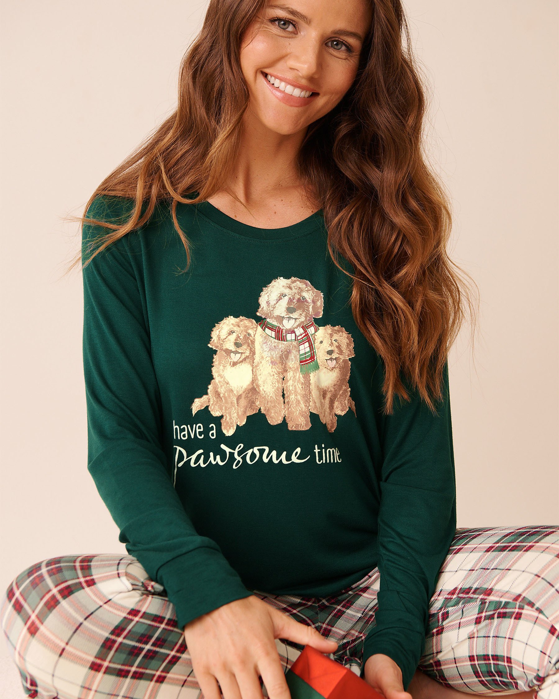 LA VIE EN ROSE Dog Print Long Sleeve PJ Set Green/Dogs 40400088 - View3