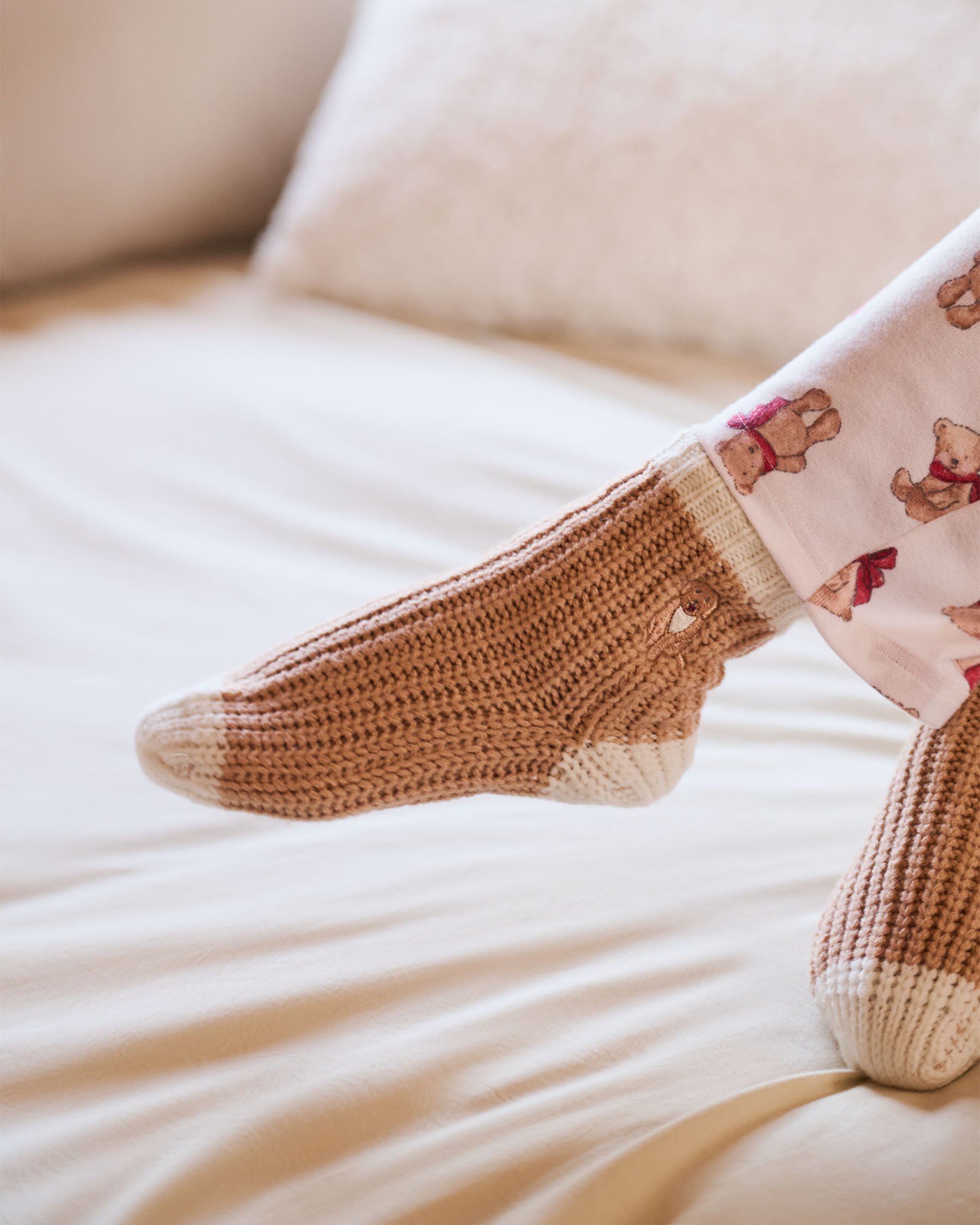 LA VIE EN ROSE Embroidered Dog Socks Light Brown/Dog 40700423 - View1