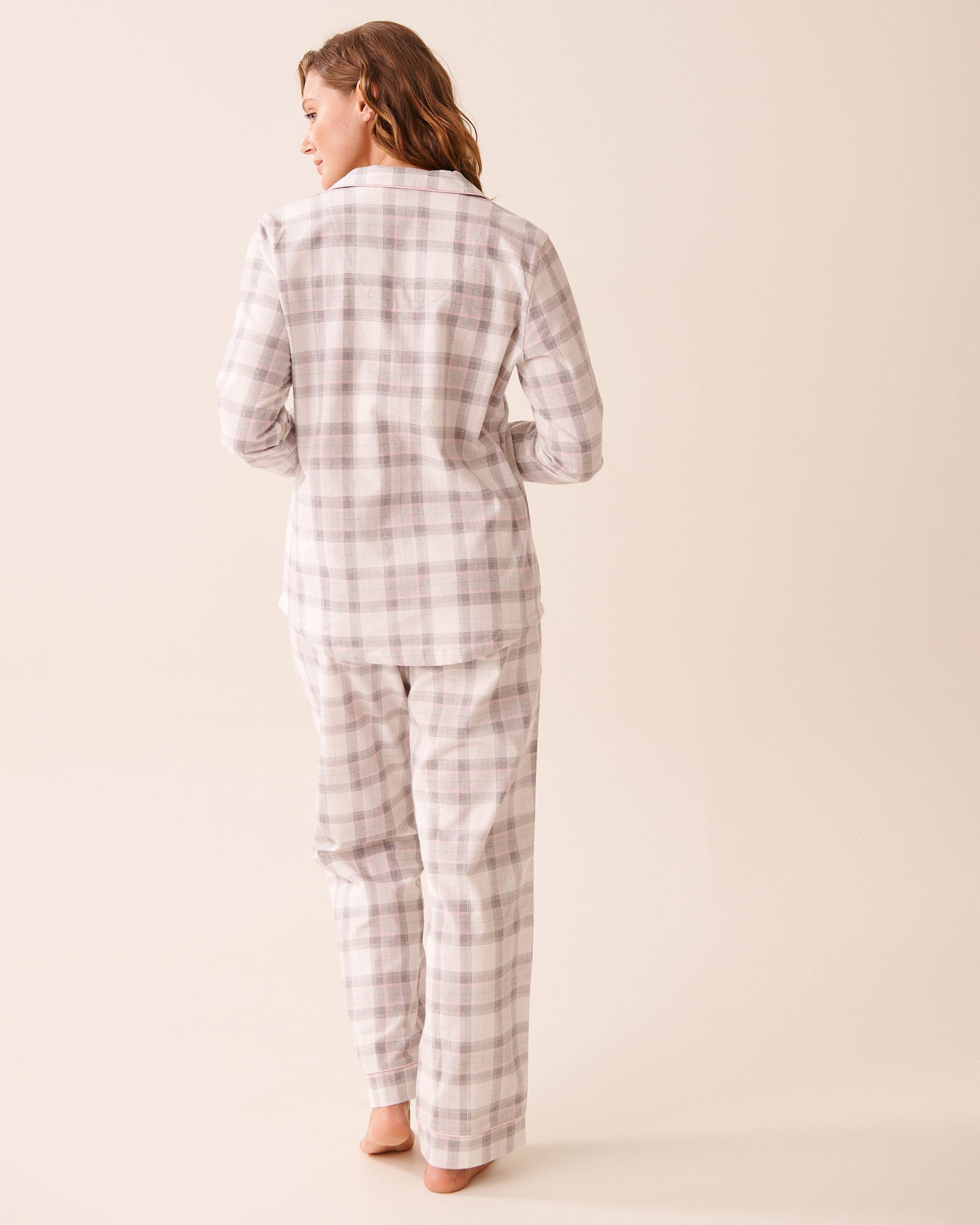 LA VIE EN ROSE Grey Plaid Flannel PJ Set Light Grey Plaid 40400089 - View2