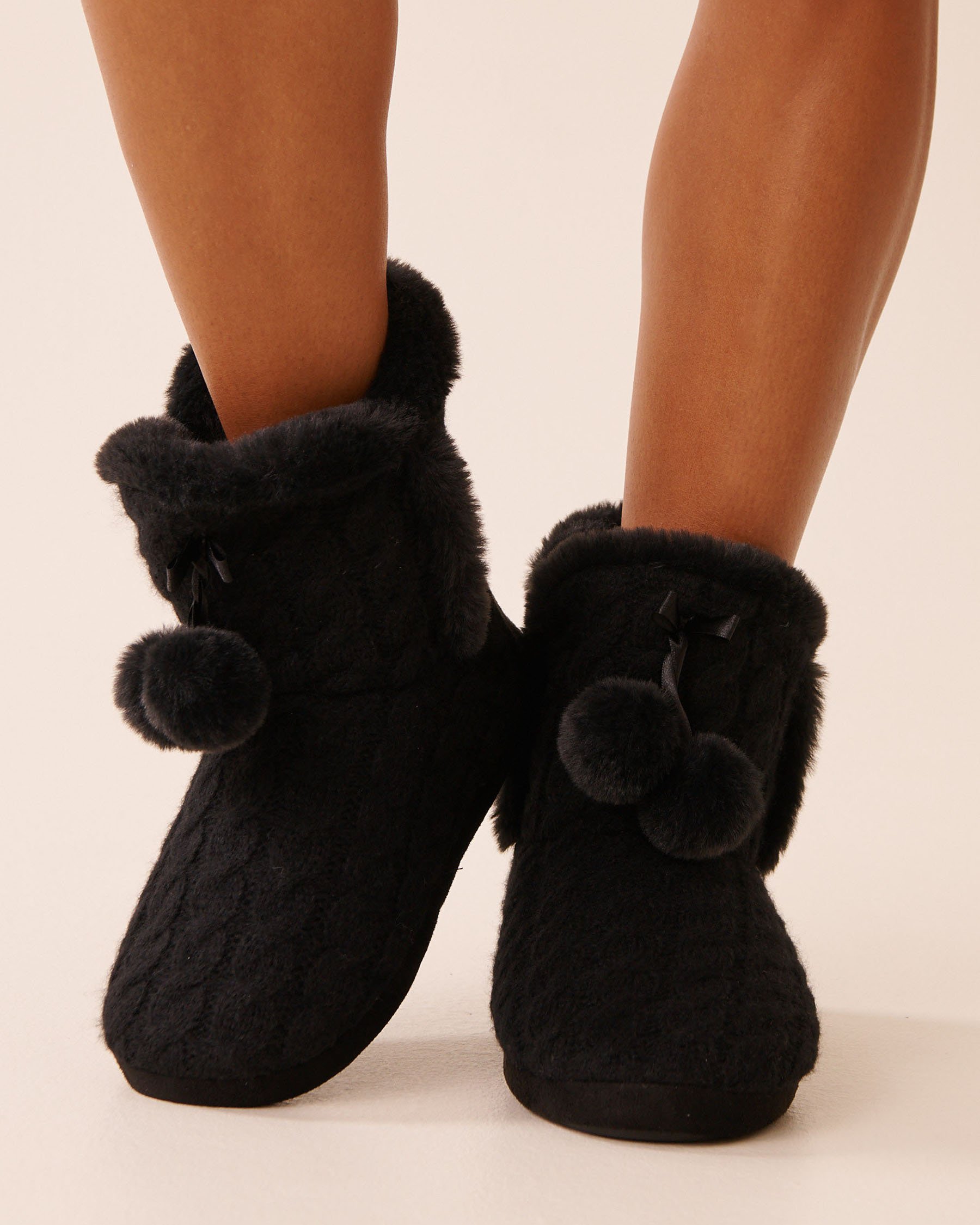 LA VIE EN ROSE Pompom Knitted Bootie Slippers Black 40700443 - View1