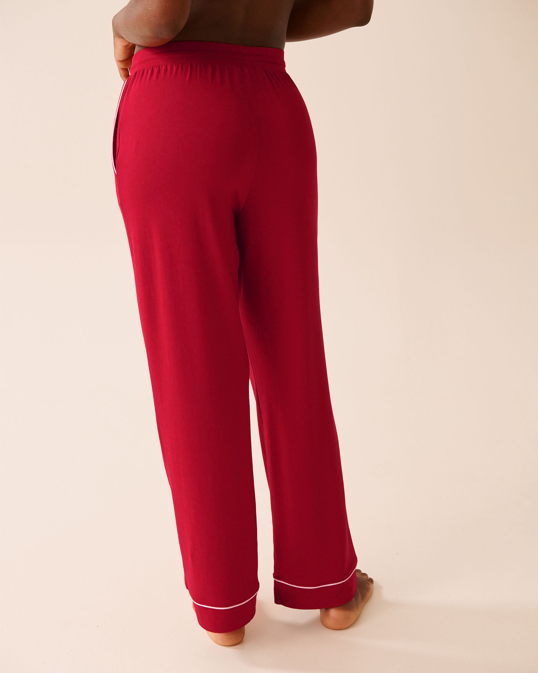 LA VIE EN ROSE Super Soft Pajama Pants Merry Red 40200794 - View2