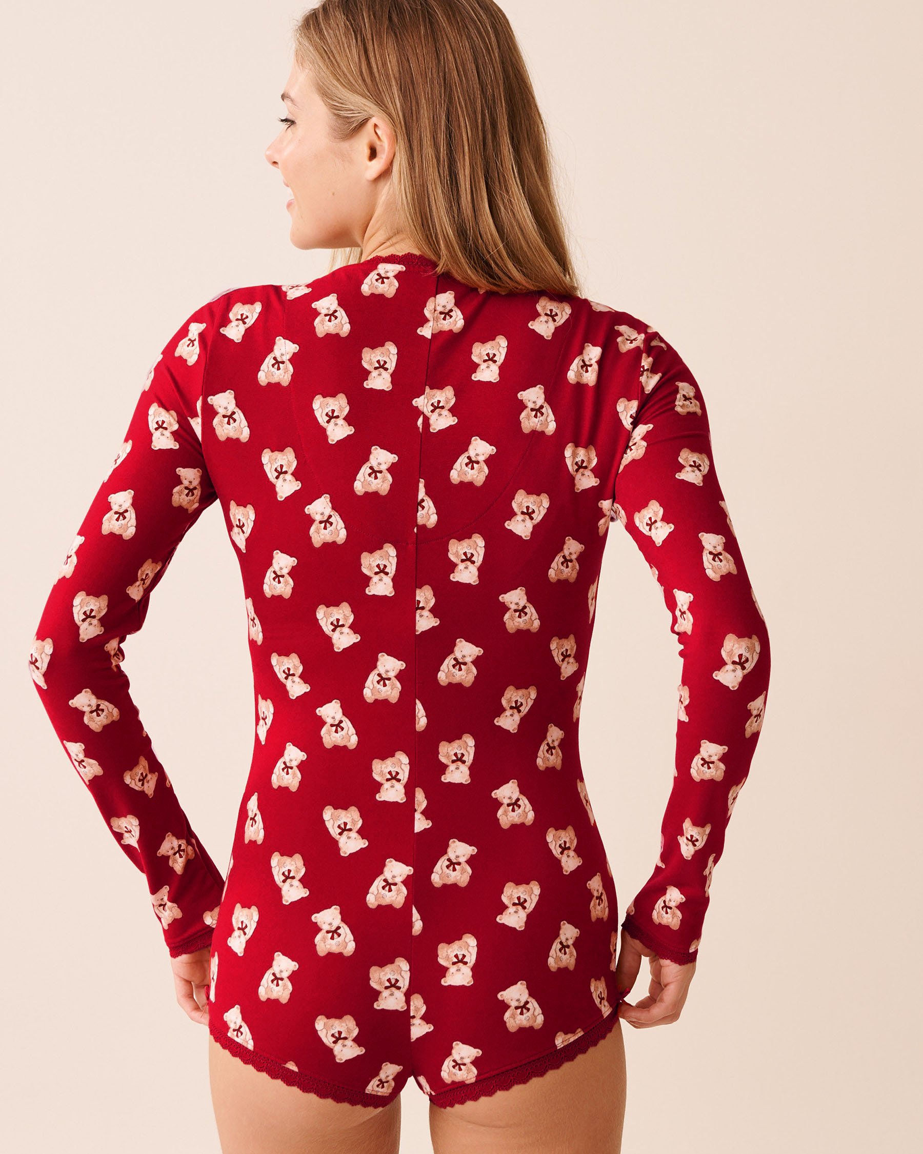 LA VIE EN ROSE Teddy Bear Print Super Soft Long Sleeve Romper Red/Teddy Bears 40300064 - View3