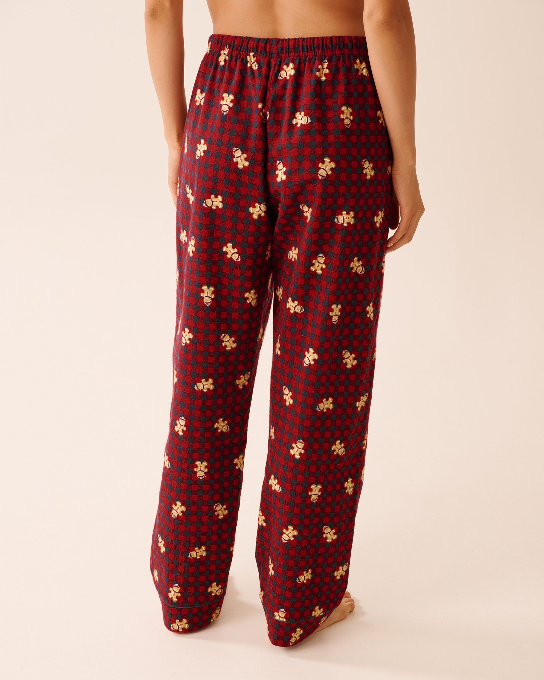 LA VIE EN ROSE Gingerbread Print Flannel PJ Set Red Plaid/Gingerbread 40400089 - View7
