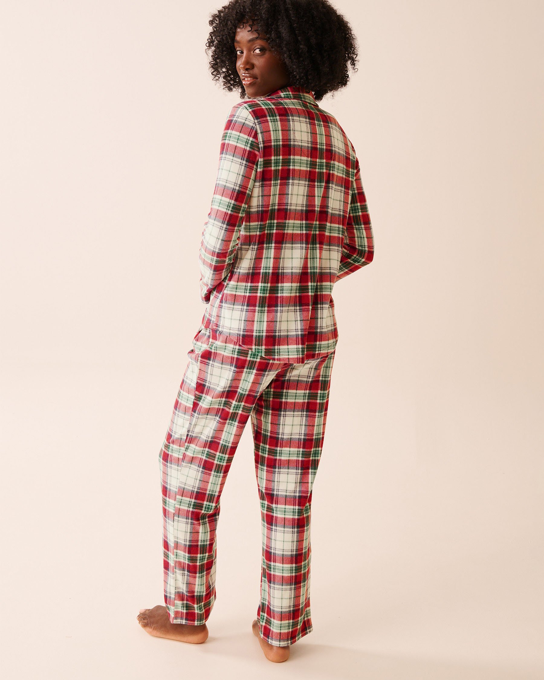LA VIE EN ROSE Red Plaid Microfleece PJ Set Red & White Plaid 40400090 - View2