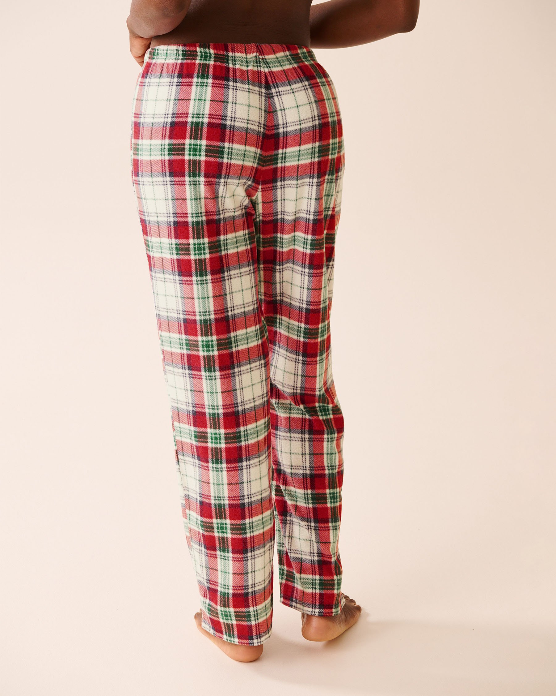 LA VIE EN ROSE Red Plaid Microfleece PJ Set Red & White Plaid 40400090 - View5