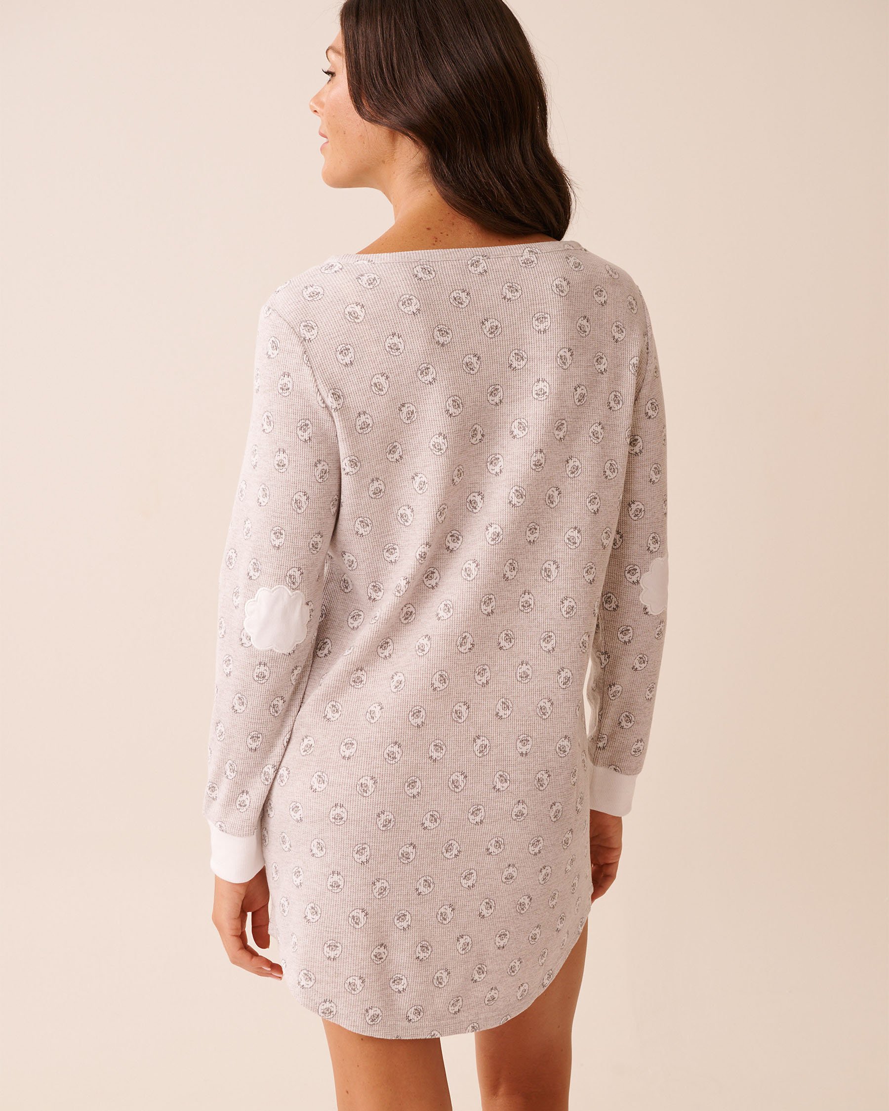 LA VIE EN ROSE Sheep Print Waffle Knit Long Sleeve Sleepshirt Light Grey/Sheep 40500458 - View2