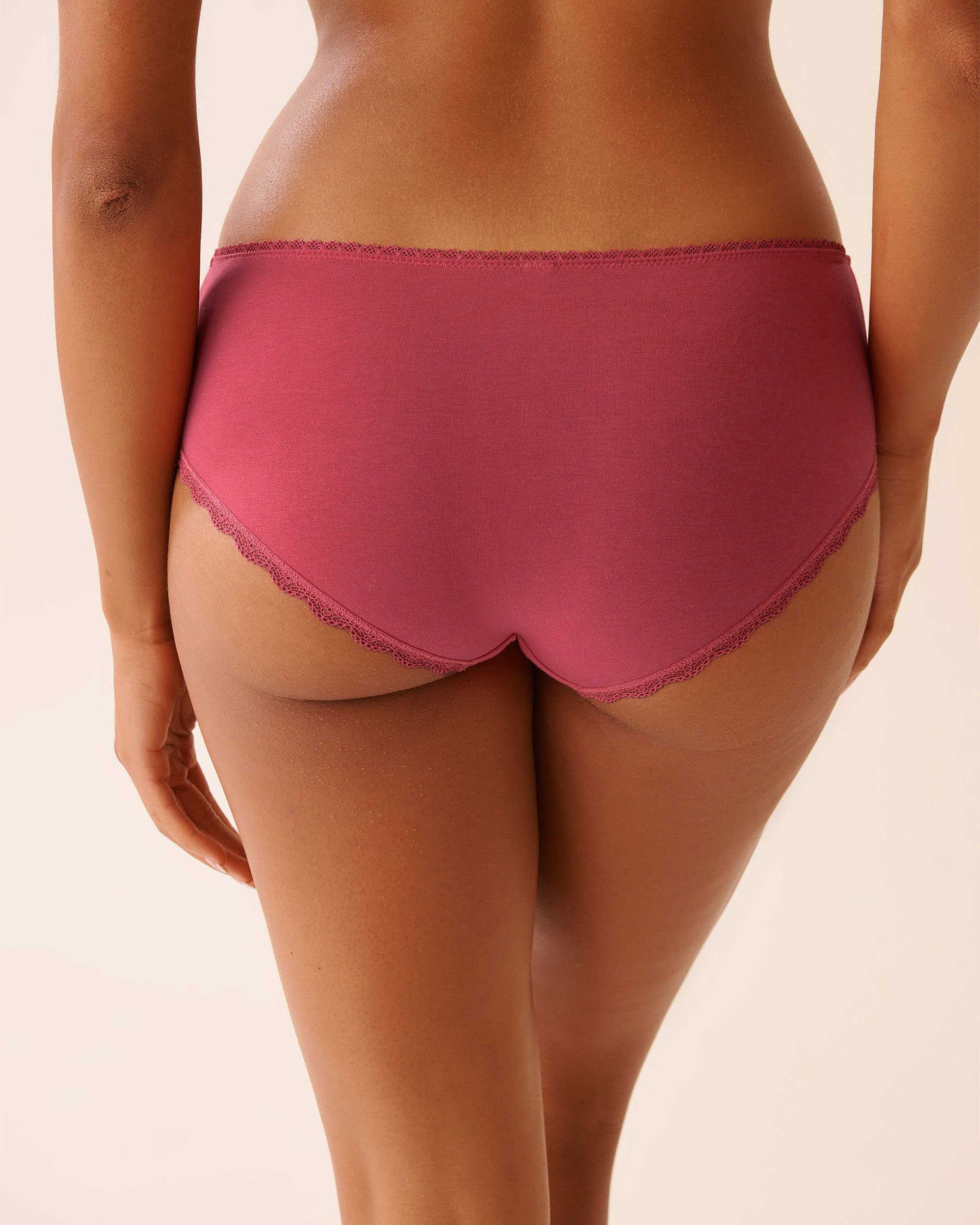 LA VIE EN ROSE Cotton and Lace Detail Hiphugger Panty Cherry Red 20100663 - View2