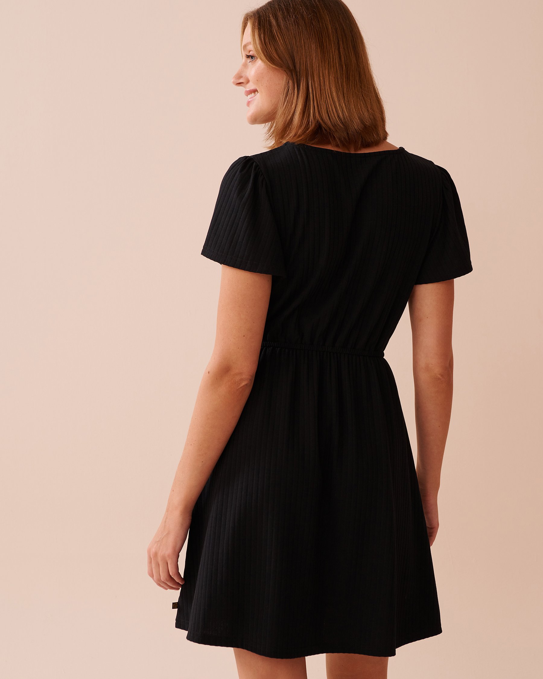 LA VIE EN ROSE AQUA Ribbed Short Dress Black 80300103 - View2