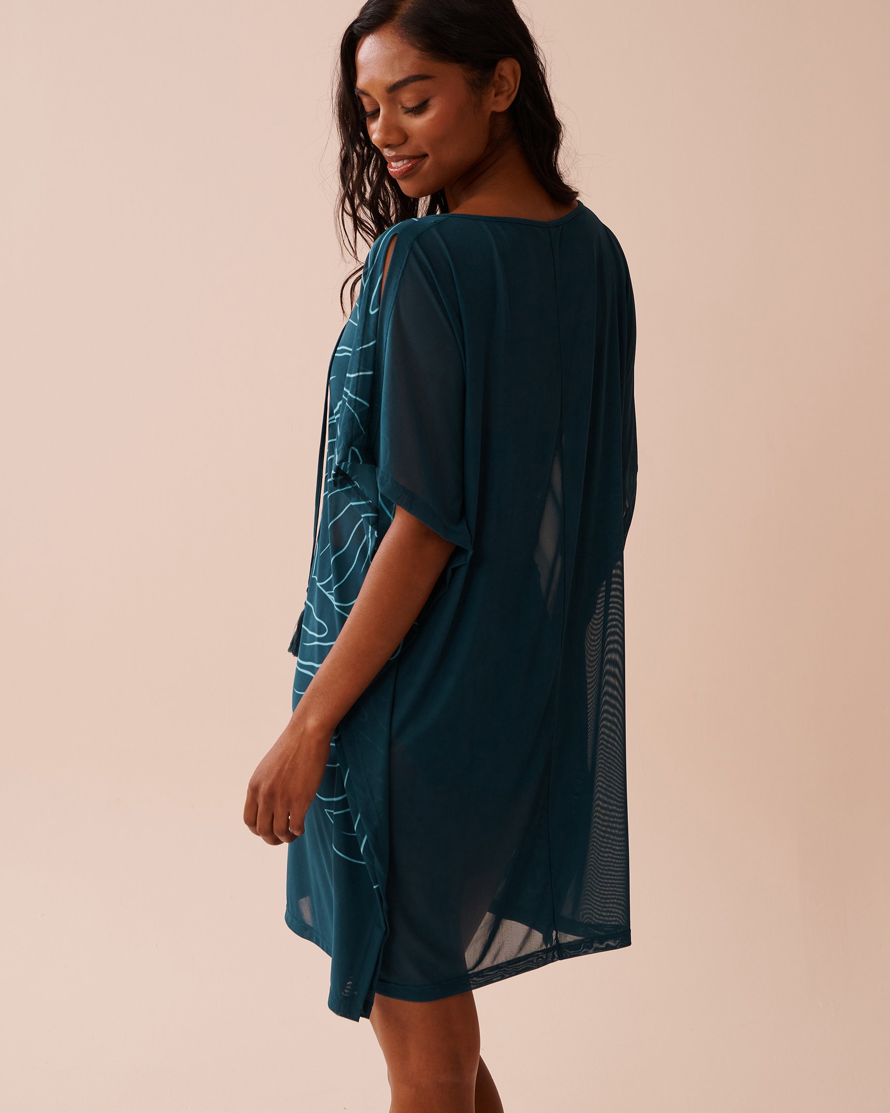 LA VIE EN ROSE AQUA Mesh Poncho Deep Teal 80400062 - View2